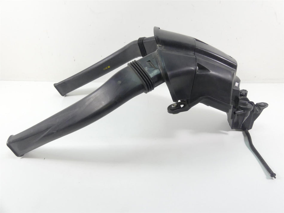 2014 BMW K1600 GTL K48 Air Box Filter Cleaner Breather & Tubes Set 13717712315 {{ shop.shopifyCountryName }} - Mototech271