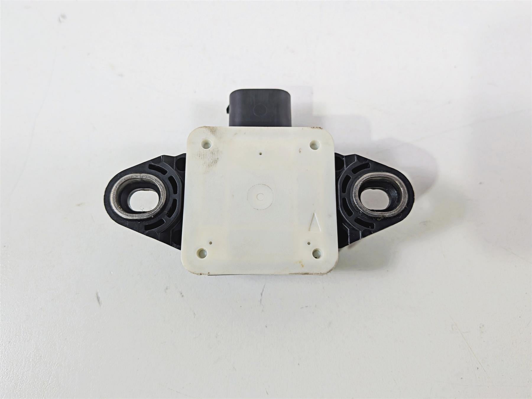 2018 Aprilia RSV4 RR Lean Angle Fall Drop Sensor Bosch 2D000385 {{ shop.shopifyCountryName }} - Mototech271