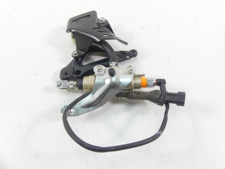 2018 Mv Agusta Brutale 800 RR Rear Brake Master Cylinder 12.7Mm 1/2" 8000C2438 {{ shop.shopifyCountryName }} - Mototech271