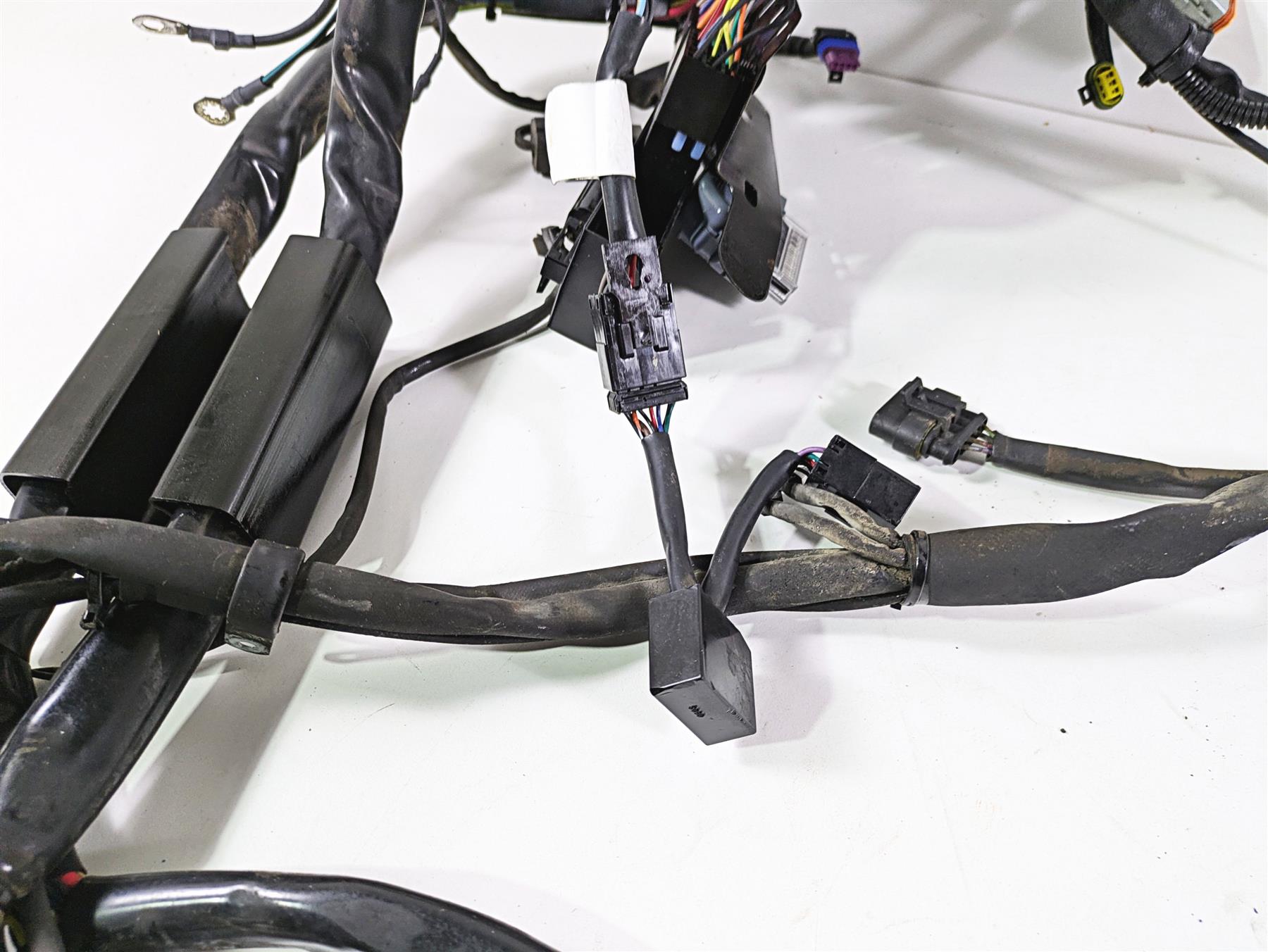 2008 Harley FLSTSB Cross Bones Main Wiring Harness Loom- Read 70431-08A {{ shop.shopifyCountryName }} - Mototech271