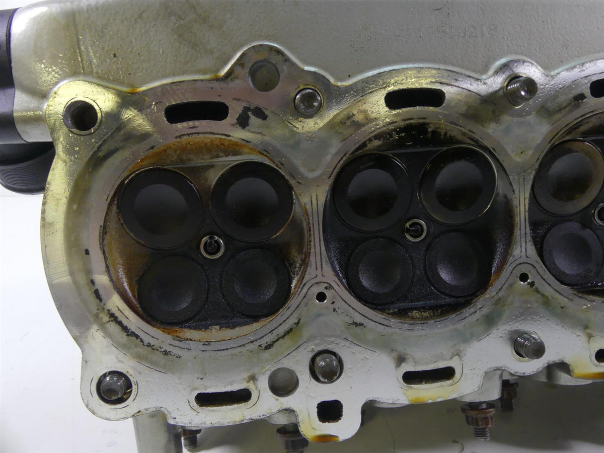 2015 BMW K1600GT K48 Engine Cylinderhead + Valve Cover - Read 11118546019 {{ shop.shopifyCountryName }} - Mototech271