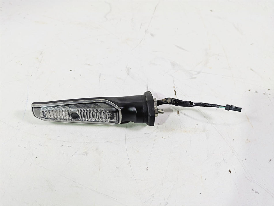2020 Suzuki V-Strom 1050 XT Right Front Turn Signal Blinker 35601-06L00 {{ shop.shopifyCountryName }} - Mototech271