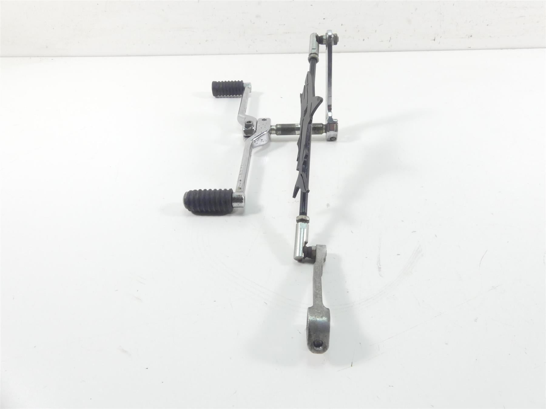 2013 Harley Touring FLTRX Road Glide Shifter Shift Lever & Linkage Set 33895-82E {{ shop.shopifyCountryName }} - Mototech271