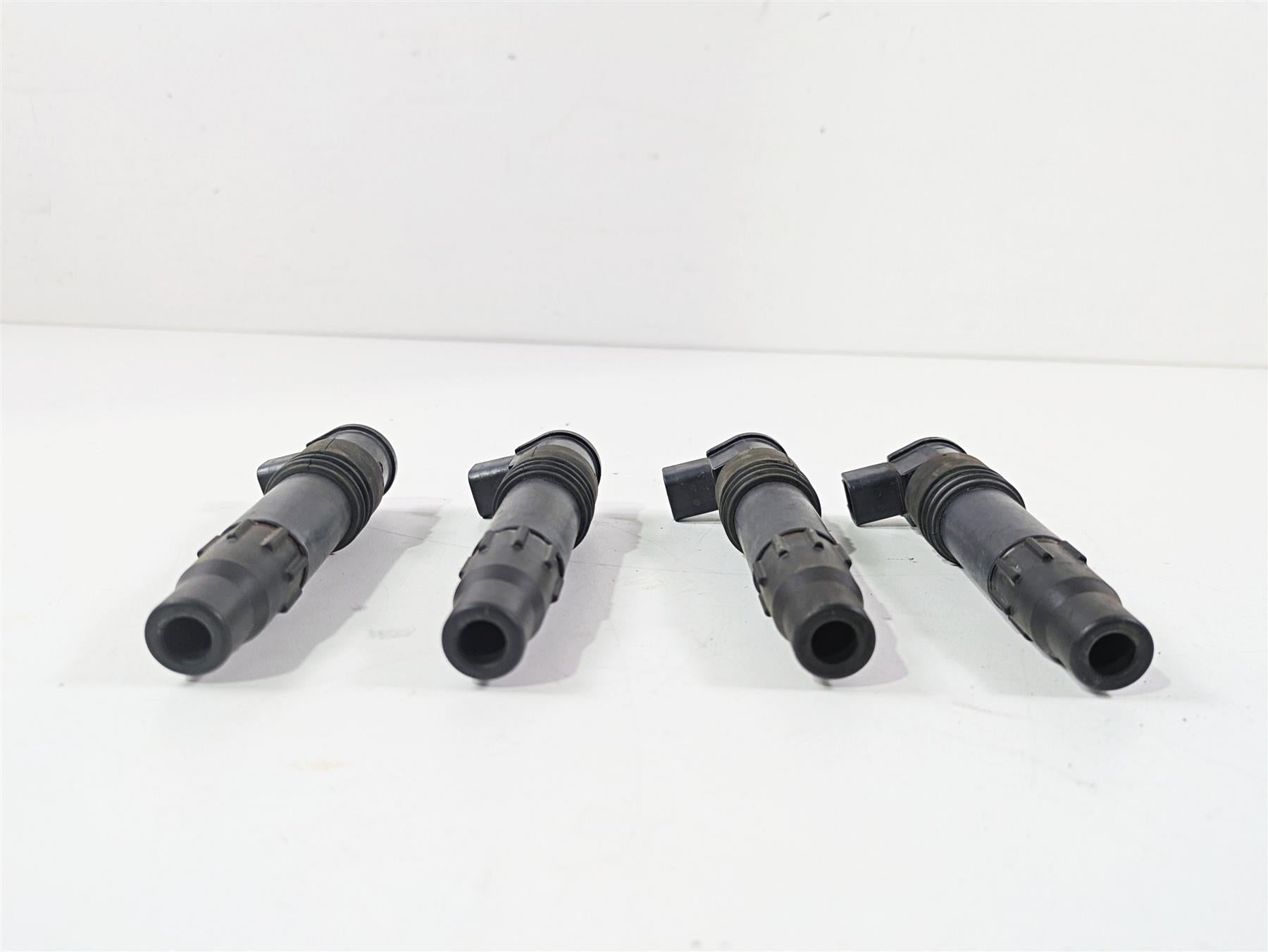 2006 Suzuki GSXR1000 K6 Denso Ignition Coil Set 33410-35F11 129700-4400 {{ shop.shopifyCountryName }} - Mototech271