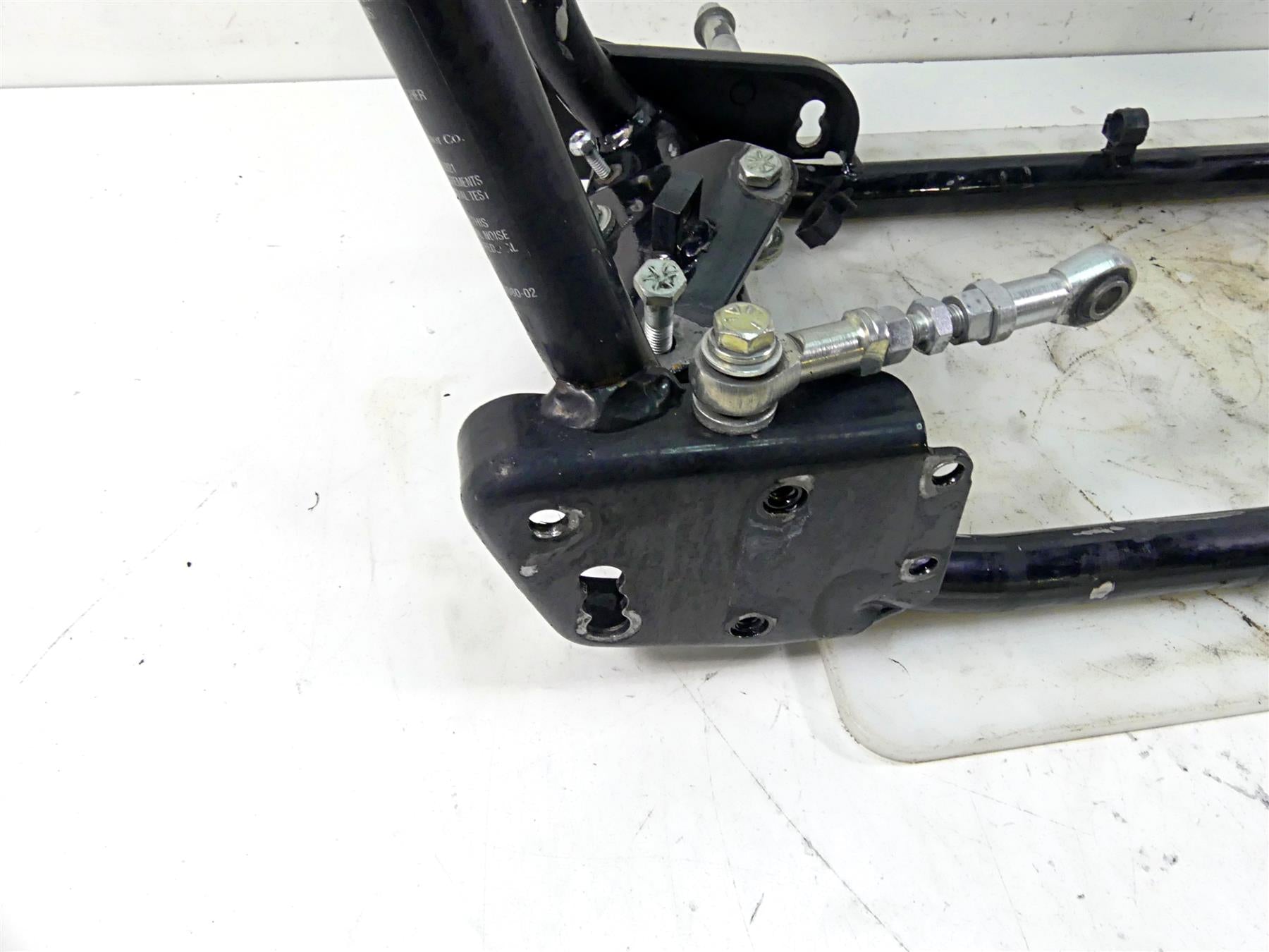 2002 Harley Touring FLHTC Electra Glide Straight Main Frame Chassis With Clean New Mexico Title 47900-02A {{ shop.shopifyCountryName }} - Mototech271