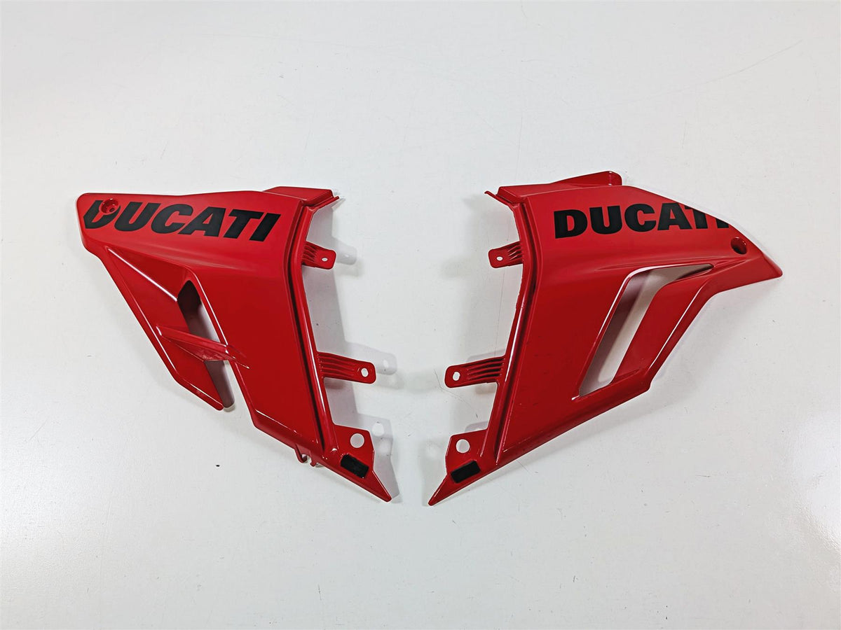 2023 Ducati Streetfighter V4 Red Lower Oil Cooler Cover Fairing Set 4801A651A-Mototech271