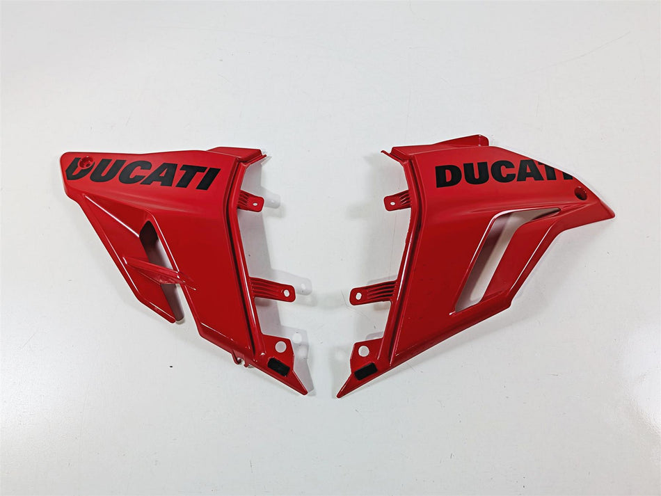 2023 Ducati Streetfighter V4 Red Lower Oil Cooler Cover Fairing Set 4801A651A-Mototech271
