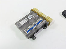 Load image into Gallery viewer, 2018 Indian Springfield Dark Horse Vcm Vehicle Control Module &amp; Fob 2414229
