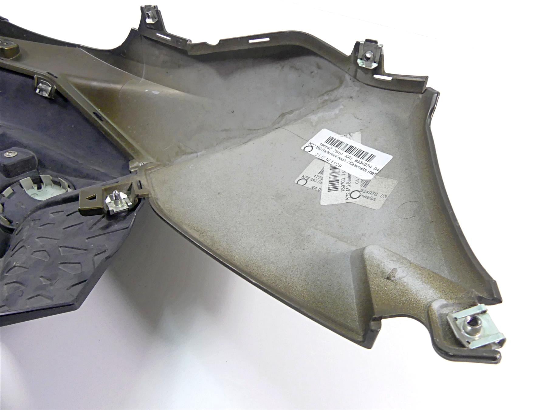 2013 BMW F800GS STD K72 Right Main Tank Fairing Kalamata Matt 46638534980 {{ shop.shopifyCountryName }} - Mototech271