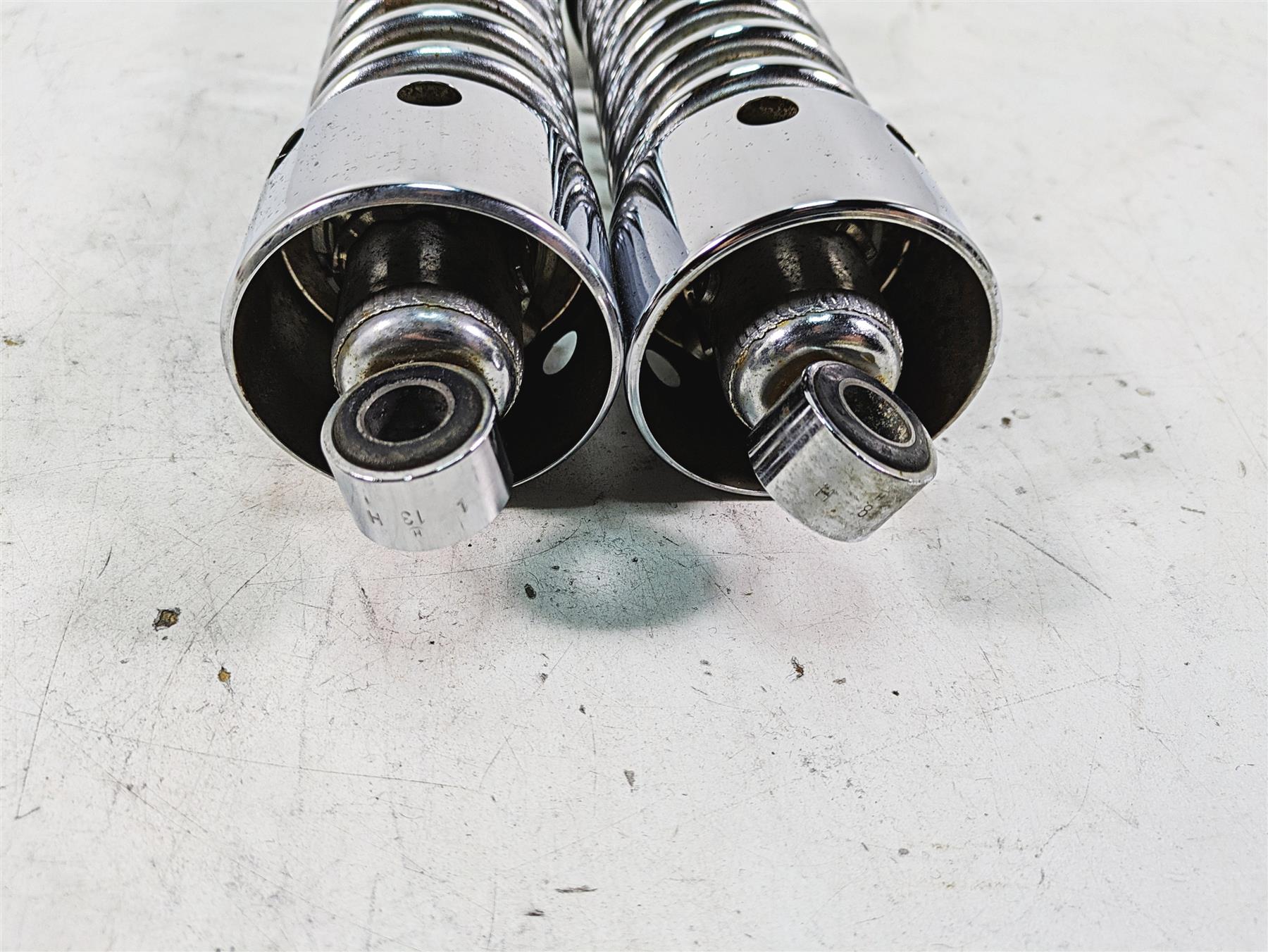 1997 Kawasaki VN1500 Vulcan 12-1/2" Rear Shock Damper Set 45014-1371 {{ shop.shopifyCountryName }} - Mototech271