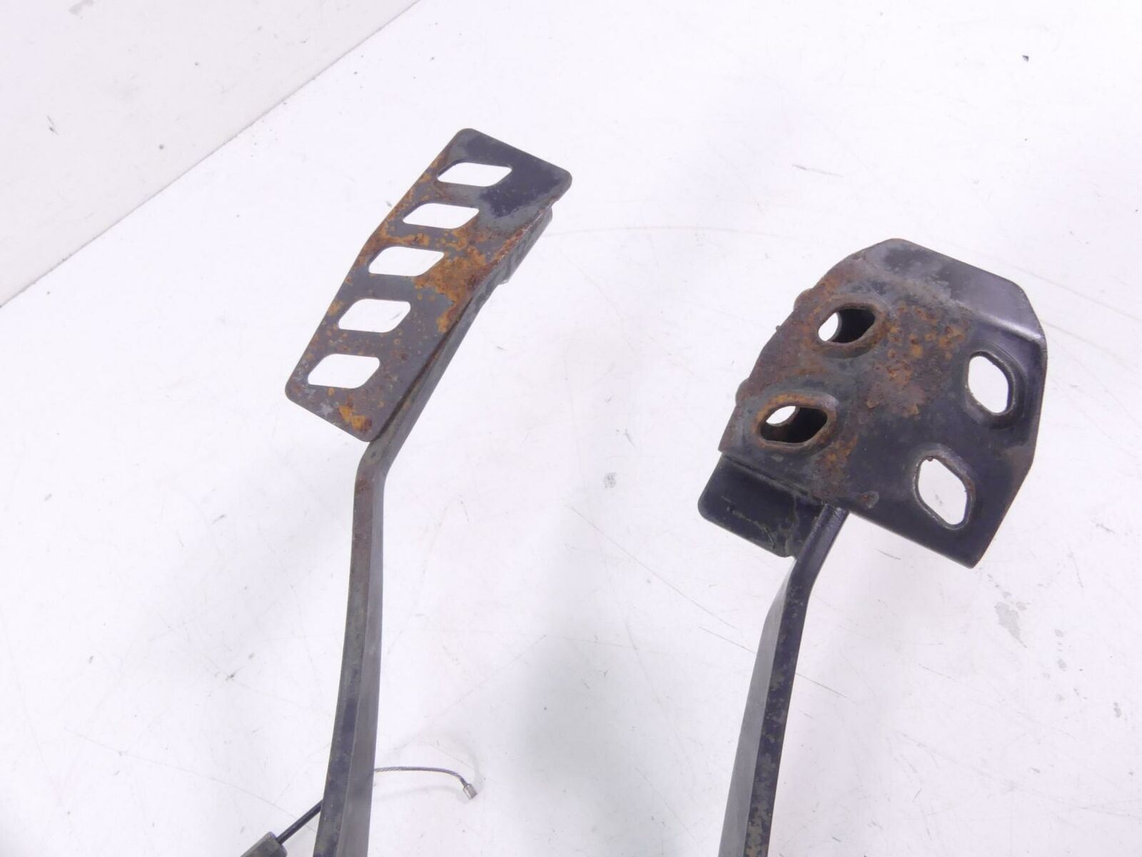 2016 Yamaha YXZ1000 R EPS Foot Brake Acceleration Pedal Set 2HC-F2548-00-00 {{ shop.shopifyCountryName }} - Mototech271