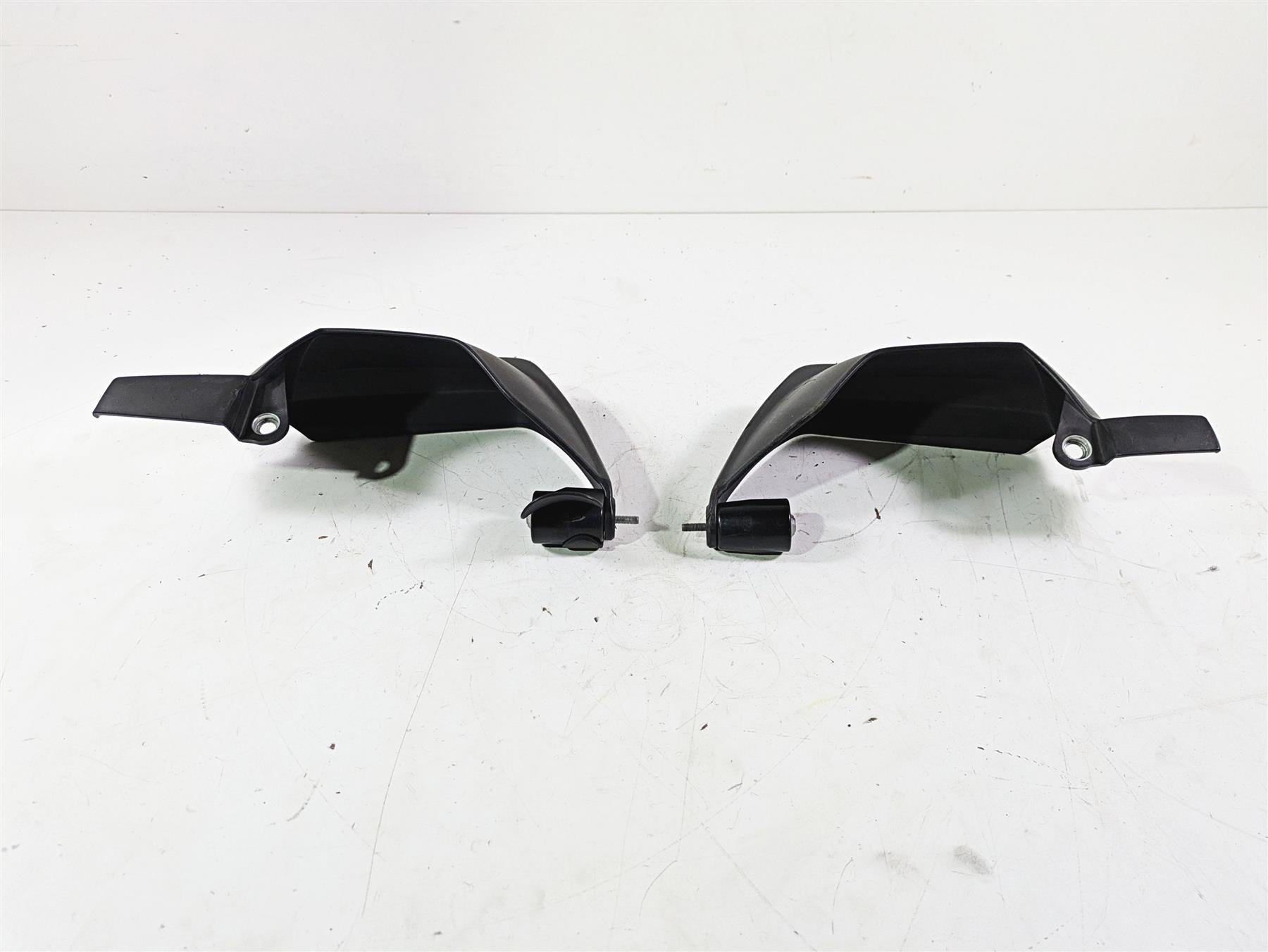 2016 Moto Guzzi Stelvio 1200 8V NTX Hand Guard Protection Set 883254 883253 {{ shop.shopifyCountryName }} - Mototech271