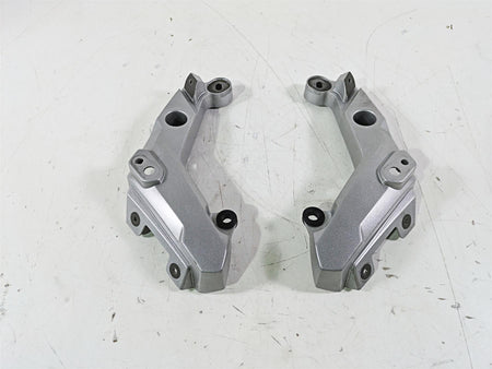 2015 Triumph Tiger Explorer XC Headlight Blinker Holder Stay T2303396 T2303397 {{ shop.shopifyCountryName }} - Mototech271