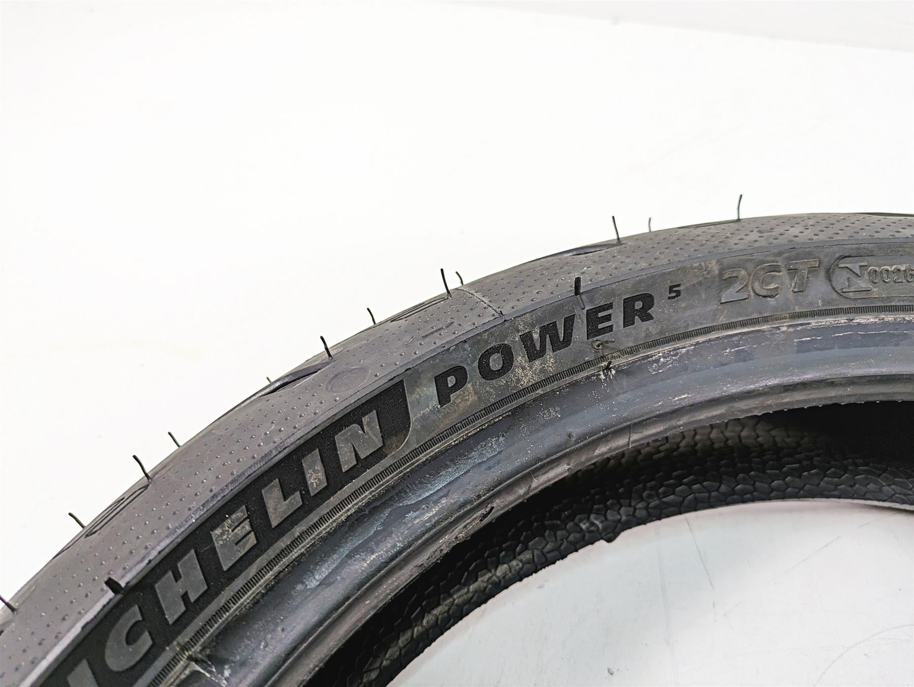 Used Motorcycle Front Tire Michelin Power 5 120/70 ZR17 064441 {{ shop.shopifyCountryName }} - Mototech271