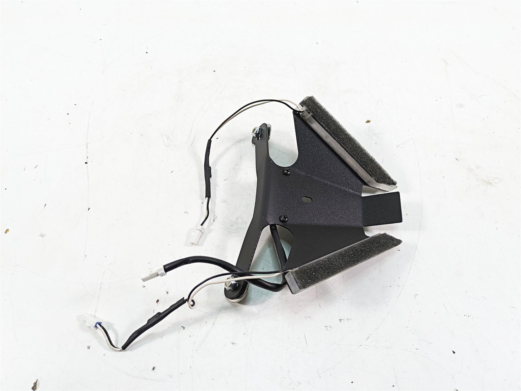 2017 Mv Agusta Dragster 800 Rear Aftermarket Turn Signal License Plate Mount {{ shop.shopifyCountryName }} - Mototech271