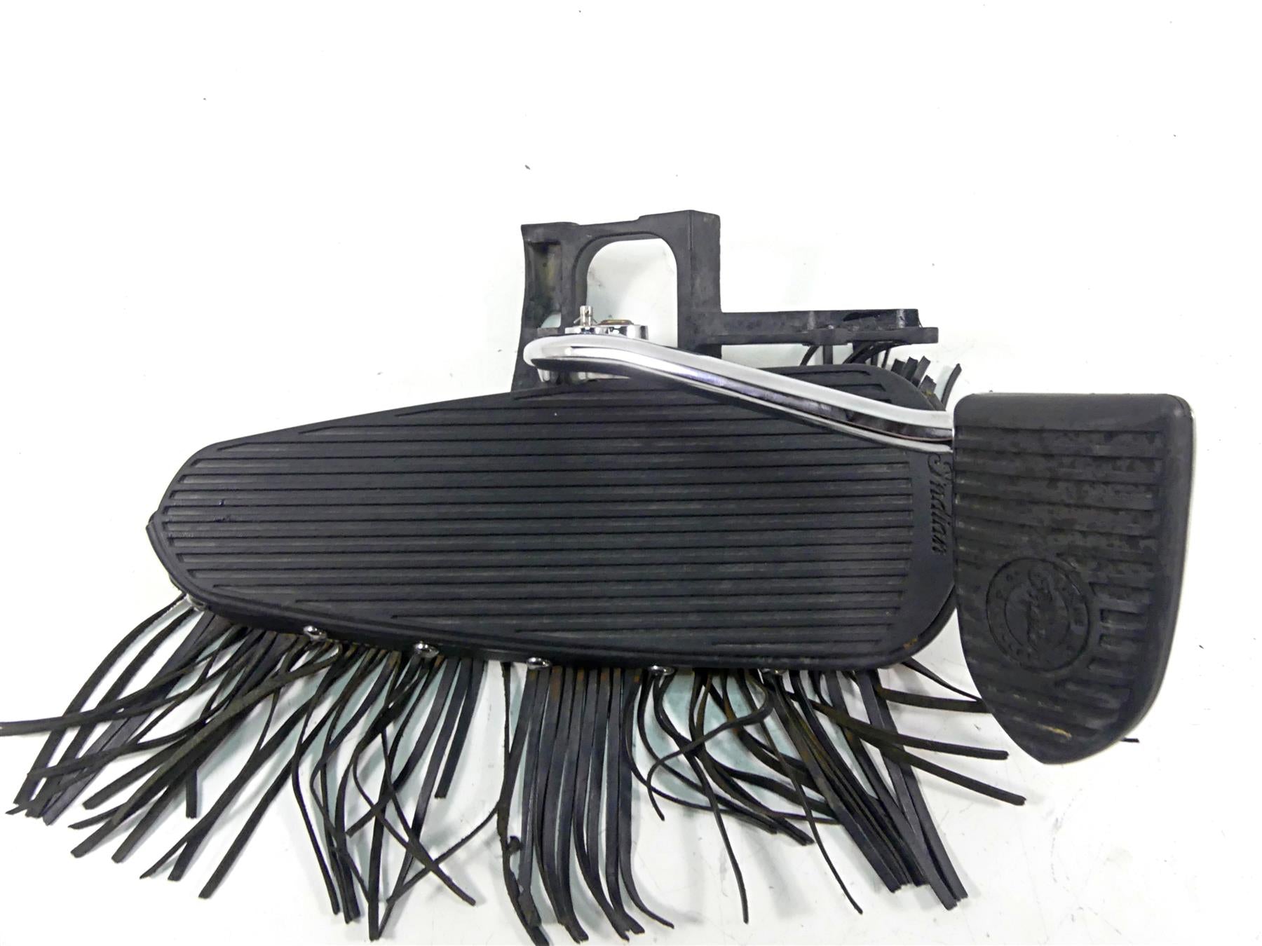 2019 Indian Chieftain Classic Right Floor Board + Brake Pedal 1019310 1023250 {{ shop.shopifyCountryName }} - Mototech271