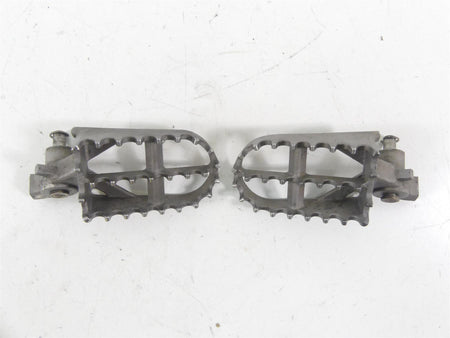 2012 BMW R1200 GS K255 Adventure Front Footpeg Foot Peg Rest Set 46717694557 {{ shop.shopifyCountryName }} - Mototech271
