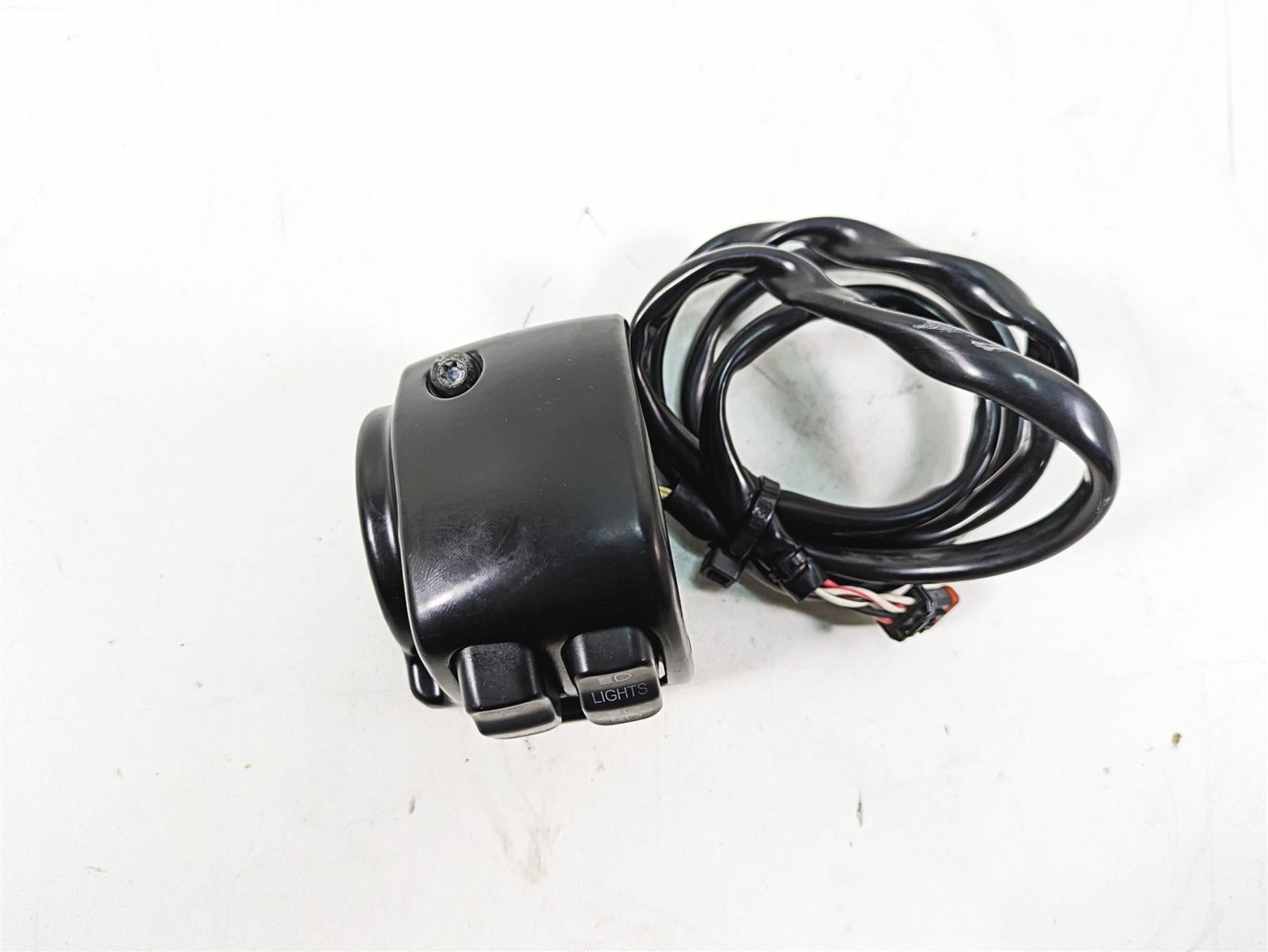 2012 Harley FLD Dyna Switchback Left Turn Signal Blinker Control Switch 72949-12 {{ shop.shopifyCountryName }} - Mototech271