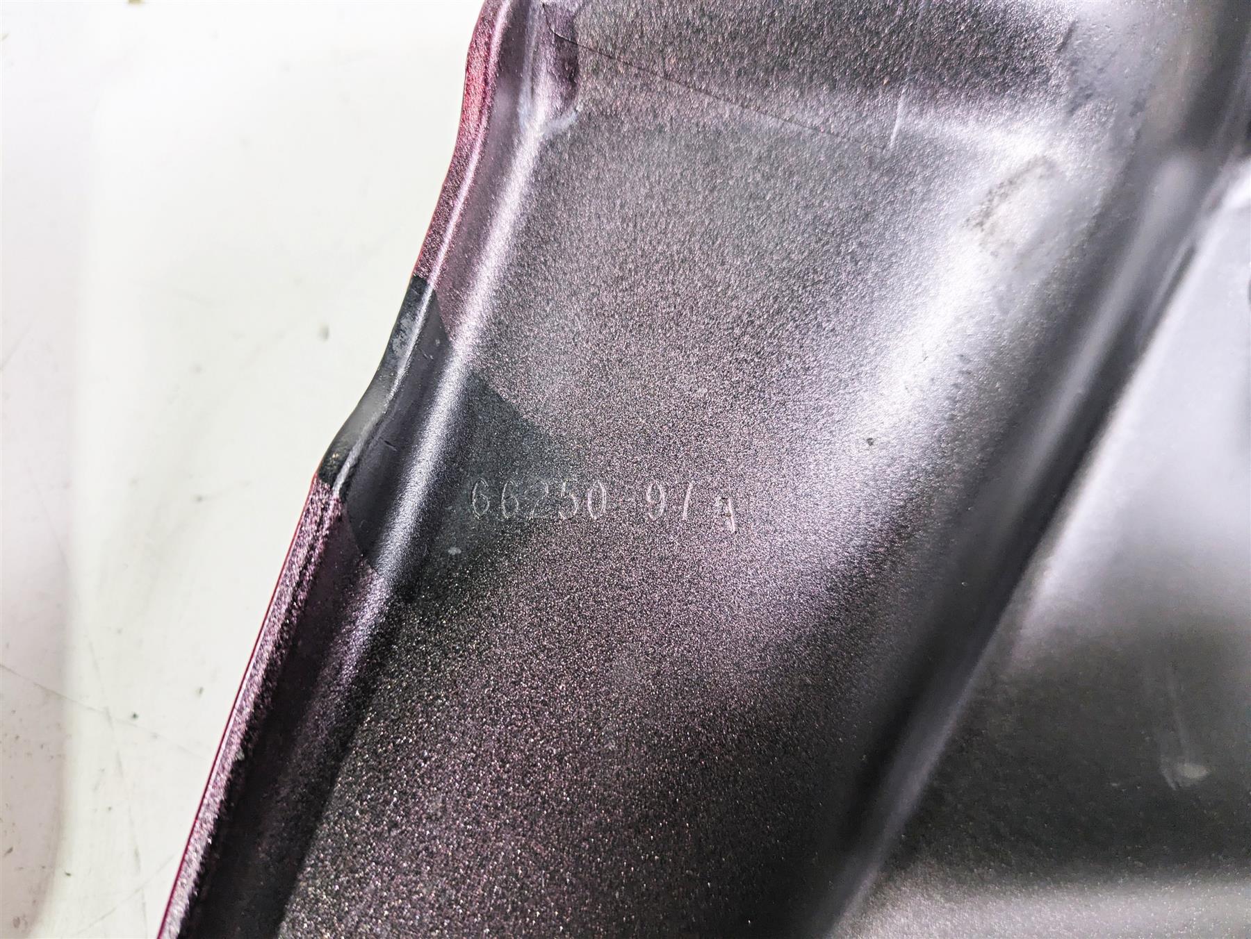 2007 Harley Touring FLHTCU SE CVO E-Glide Side Cover Cherry Black Ice 66048-97 {{ shop.shopifyCountryName }} - Mototech271