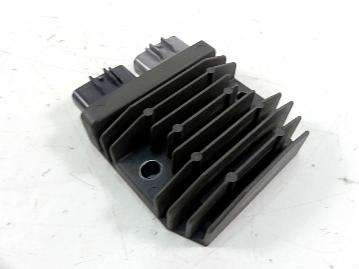 2015 BMW R1200GS GSW K50 Rectifier Voltage Regulator FH020AA 12318523367 {{ shop.shopifyCountryName }} - Mototech271
