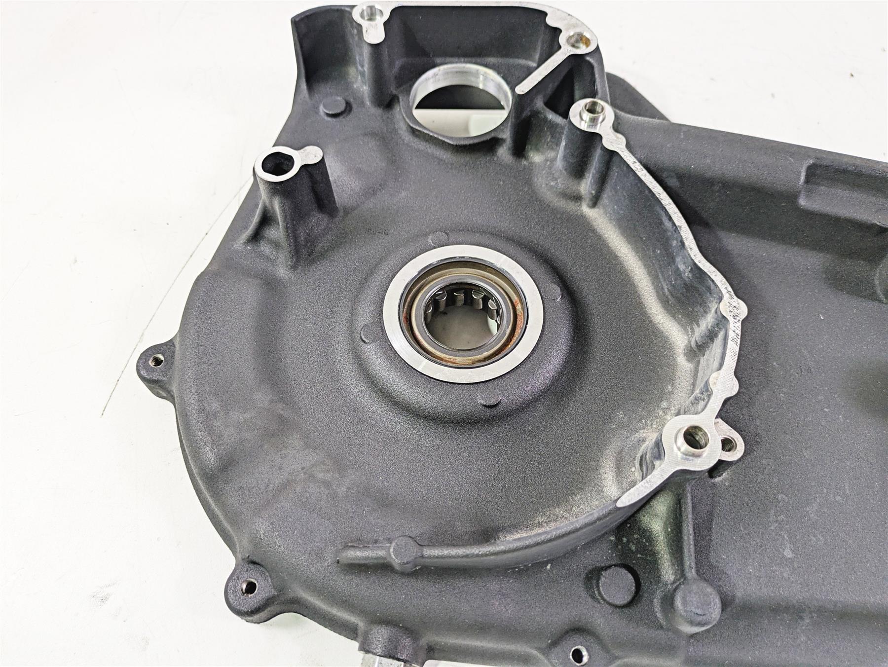 2015 Harley FXDL Dyna Low Rider Inner Primary Drive Clutch Cover -Mid 60681-06C {{ shop.shopifyCountryName }} - Mototech271