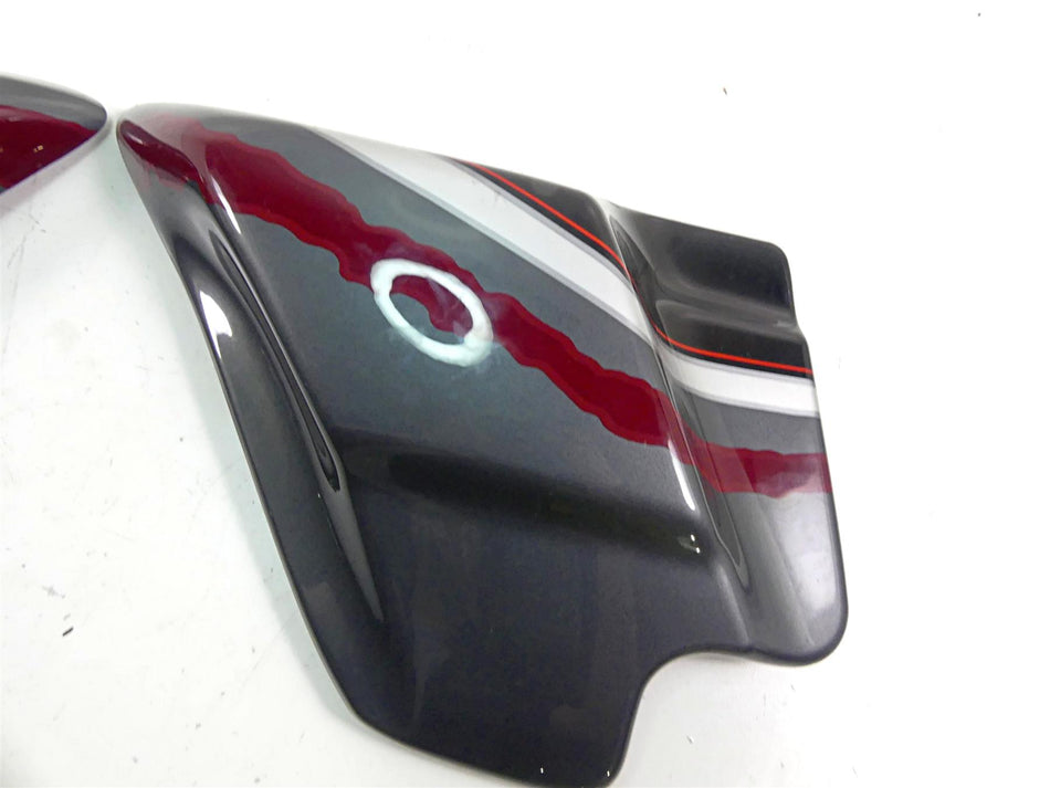 2006 Harley Touring FLHTCU SE E-Glide Side Cover Fairing Set 66250-97 66048-97 {{ shop.shopifyCountryName }} - Mototech271