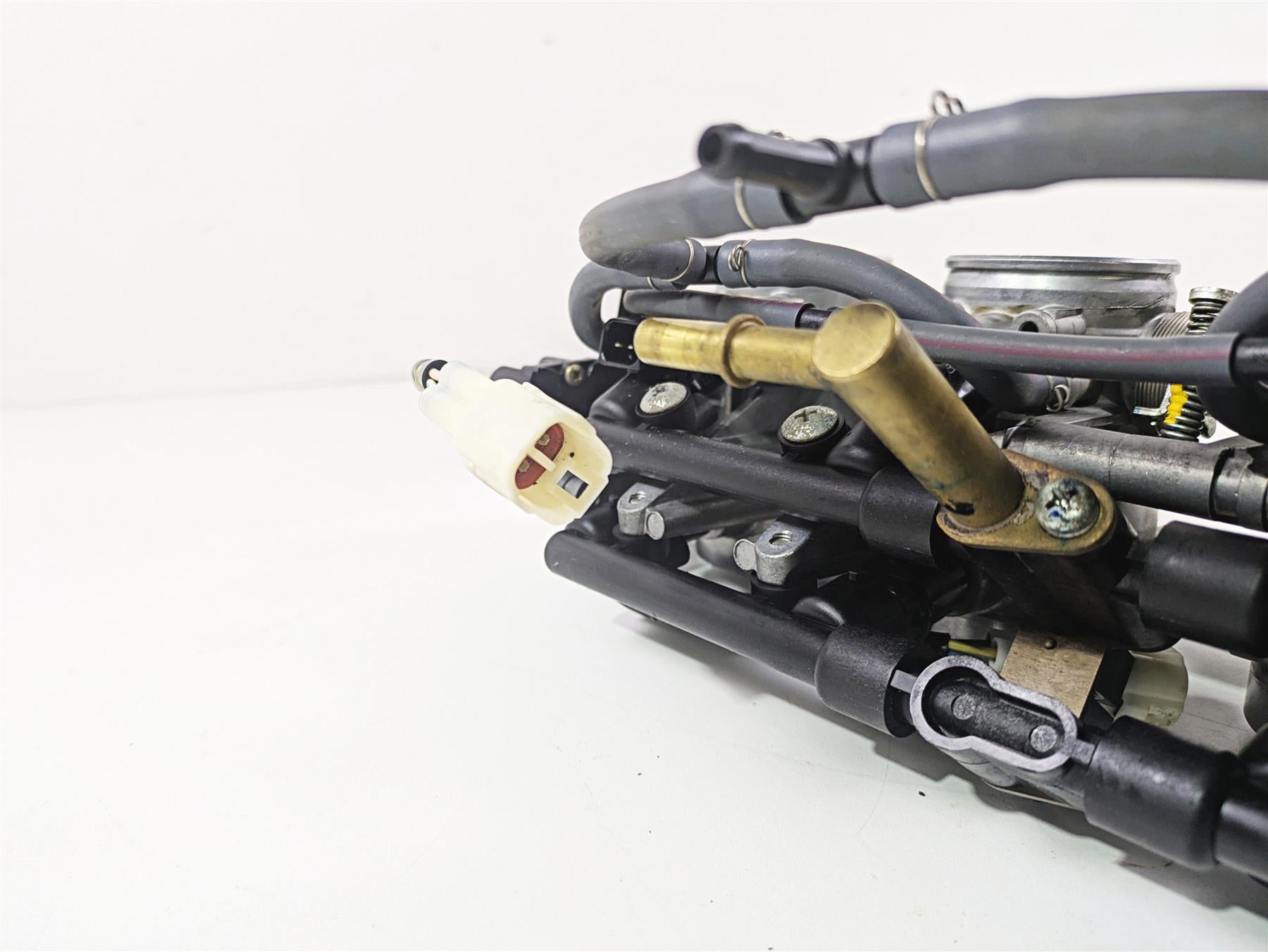 2006 Suzuki GSXR1000 K6 Throttle Body Bodies Keihin & Injectors 13405-41G00 {{ shop.shopifyCountryName }} - Mototech271
