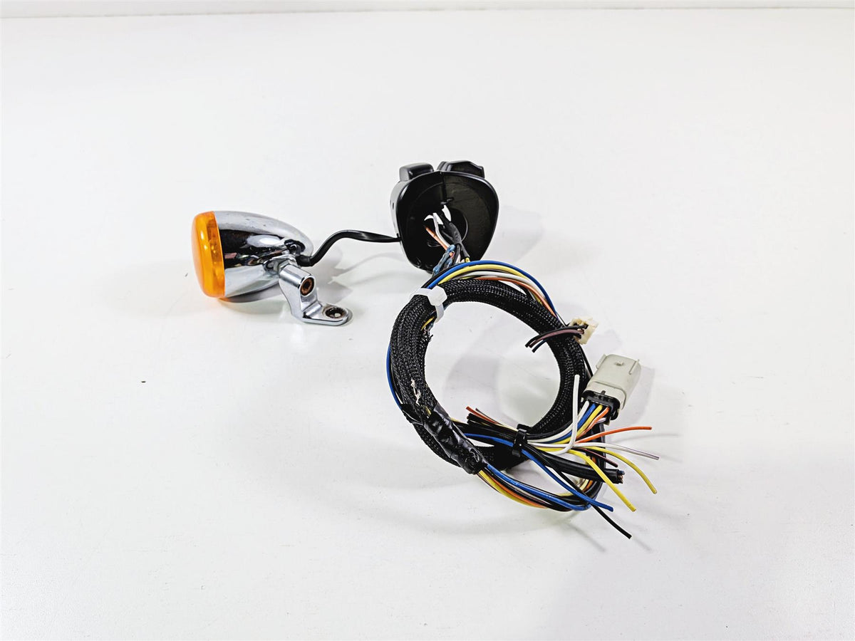 2011 Harley FXDF Dyna Fat Bob Left Hand Control Switch & Turn Signal 71682-06A {{ shop.shopifyCountryName }} - Mototech271