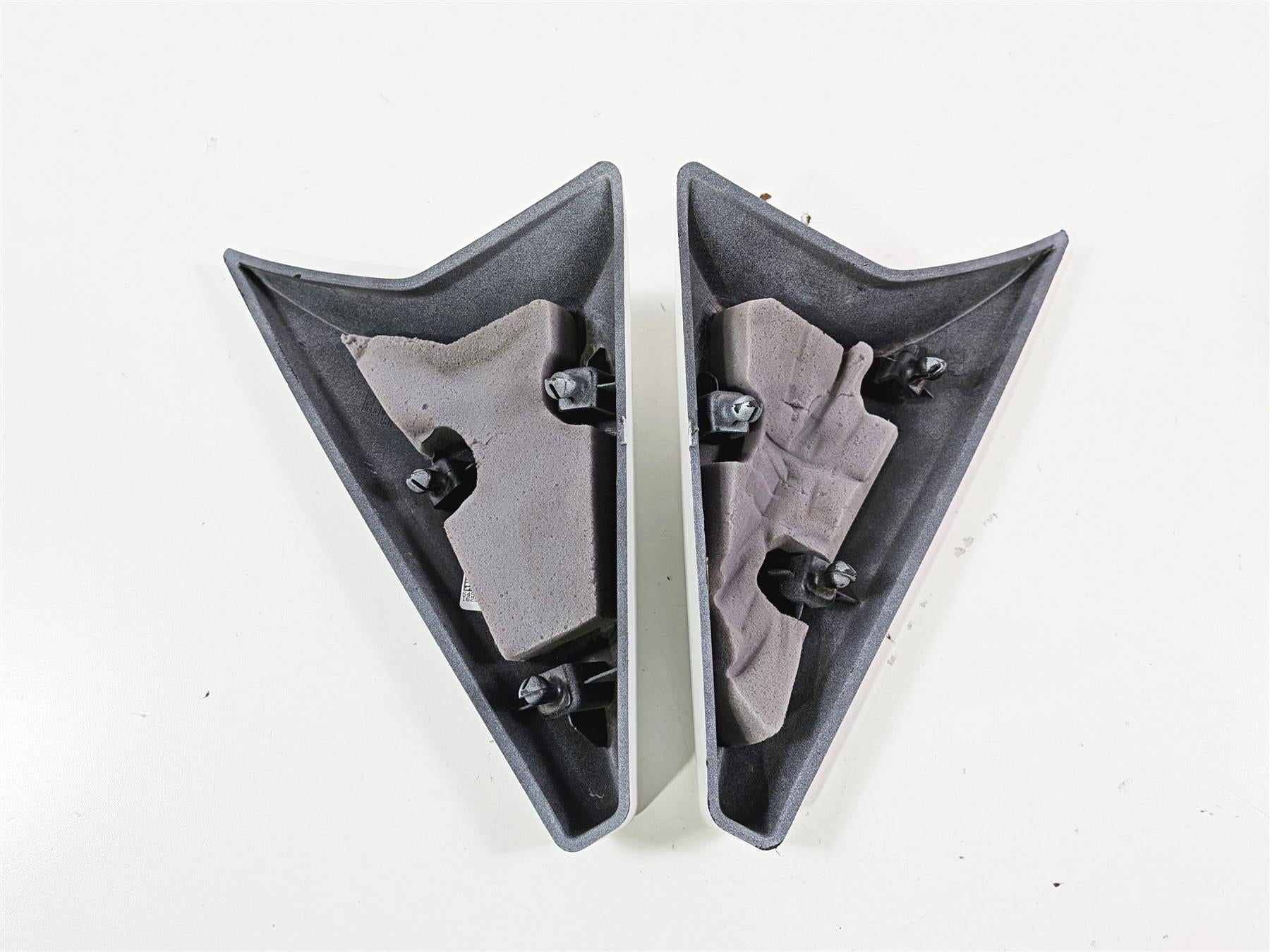 2017 Victory Octane 1200 Side Cover Fairing Set - Read 5452268 5452268 {{ shop.shopifyCountryName }} - Mototech271