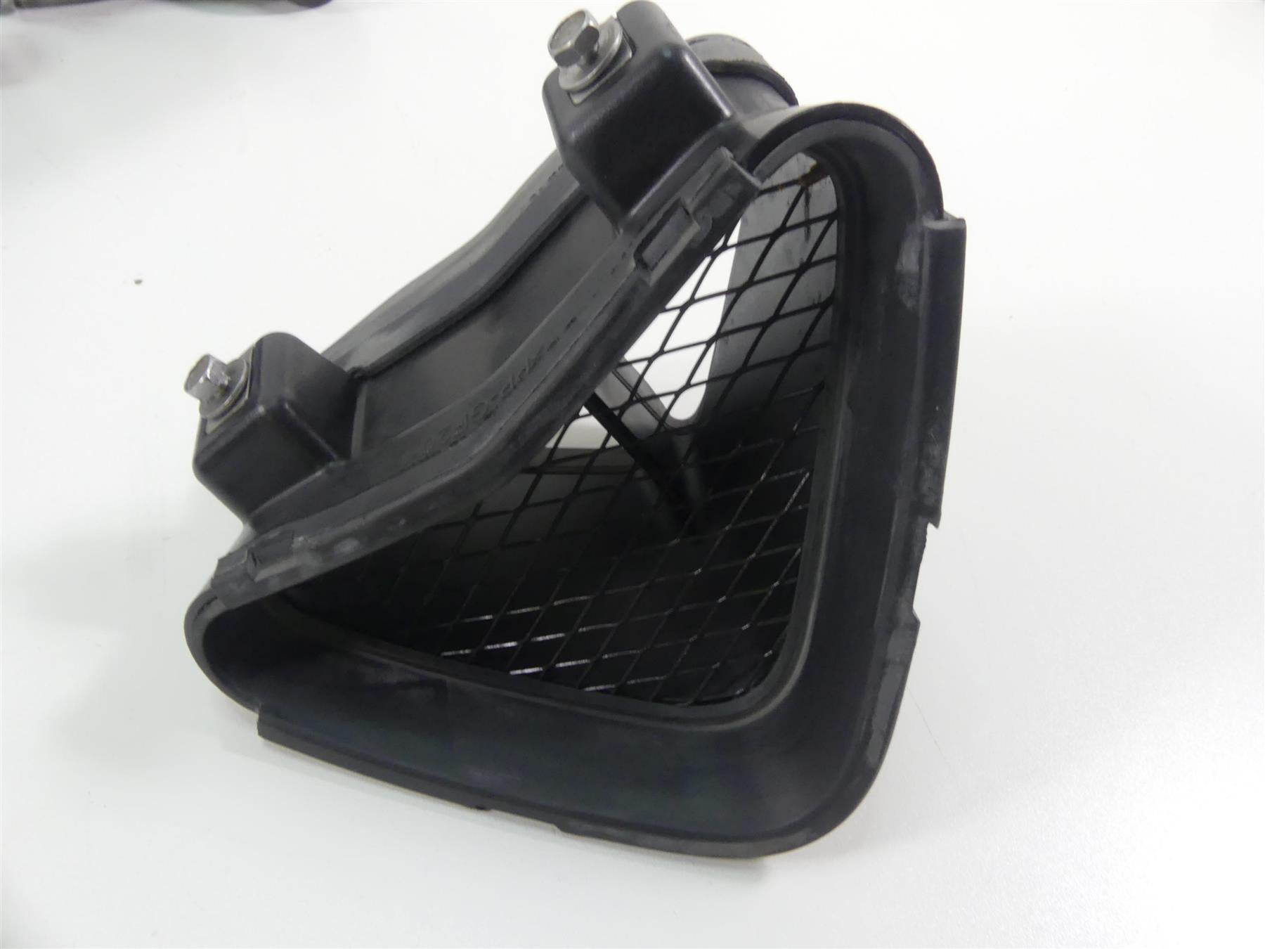 2012 Kawasaki ZX1400 ZX14R Ninja Front Air Ram Tubes & Center Duct 14073-0101 {{ shop.shopifyCountryName }} - Mototech271