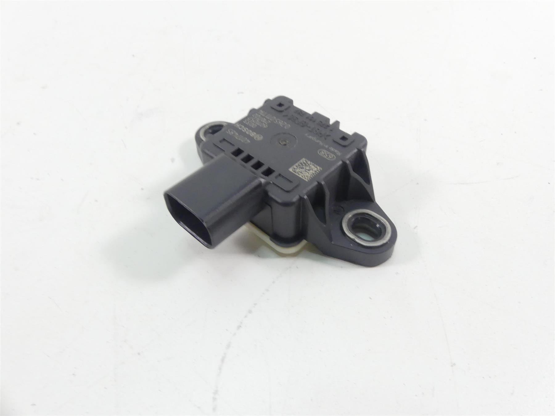 2022 Indian FTR1200 S Bosch Speed Sensor Module 4017485 {{ shop.shopifyCountryName }} - Mototech271