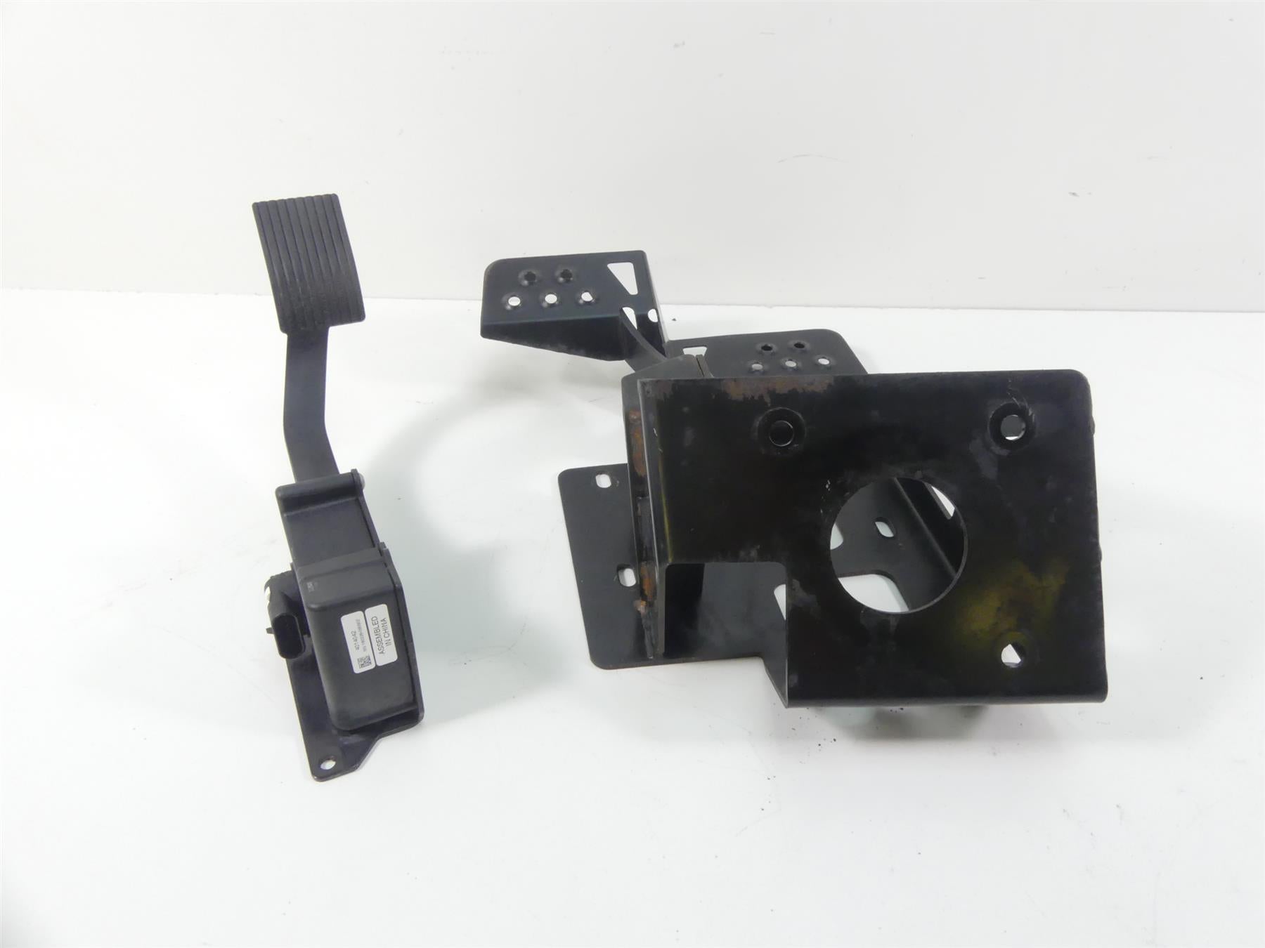 2018 Polaris RZR1000 RS1 Foot Brake & Accelerate Pedal Set 1023075-458 4014042 {{ shop.shopifyCountryName }} - Mototech271