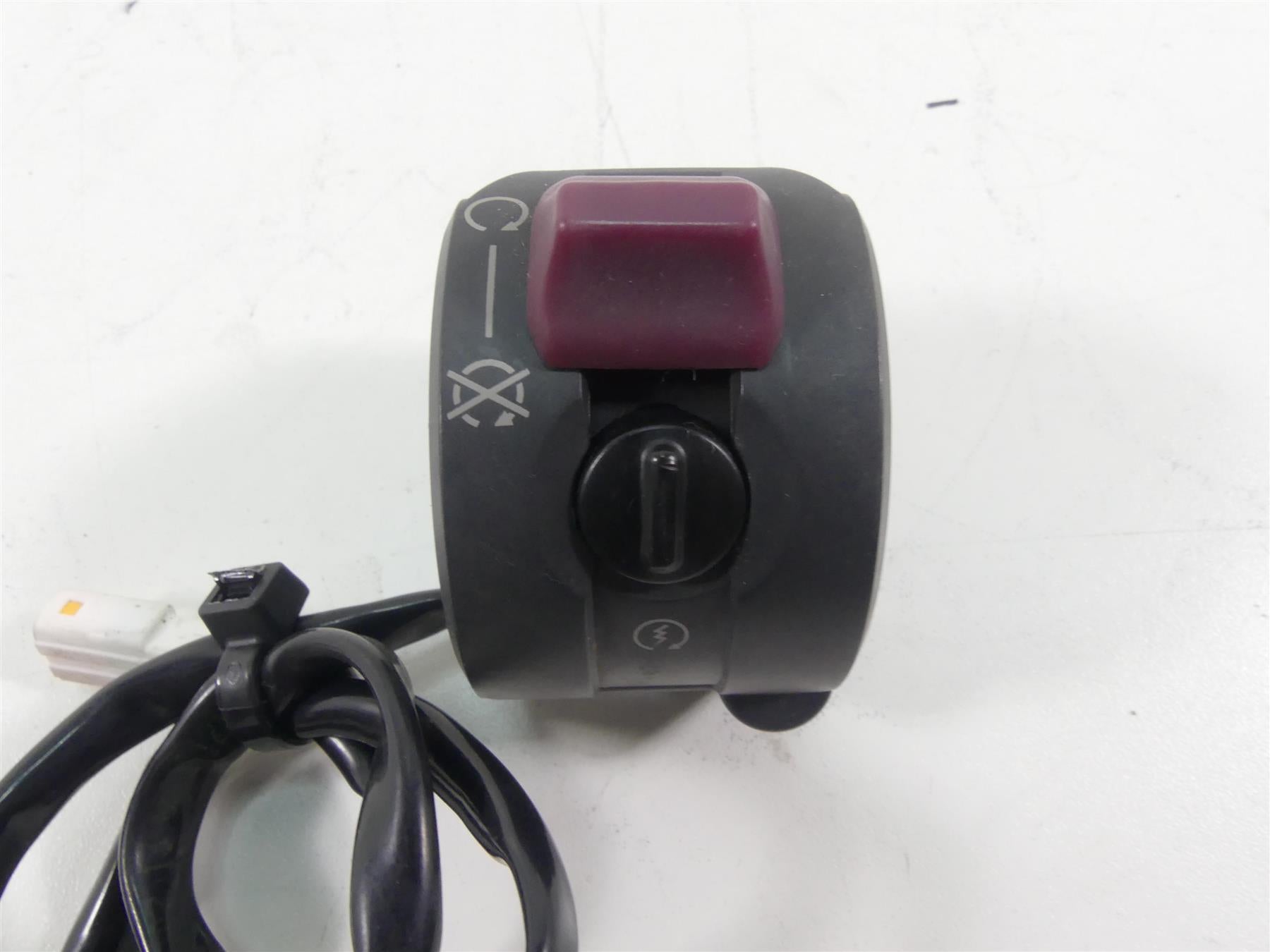 2014 Ducati Hypermotard 821 SP Right Hand Start Stop Control Switch 65010121E {{ shop.shopifyCountryName }} - Mototech271