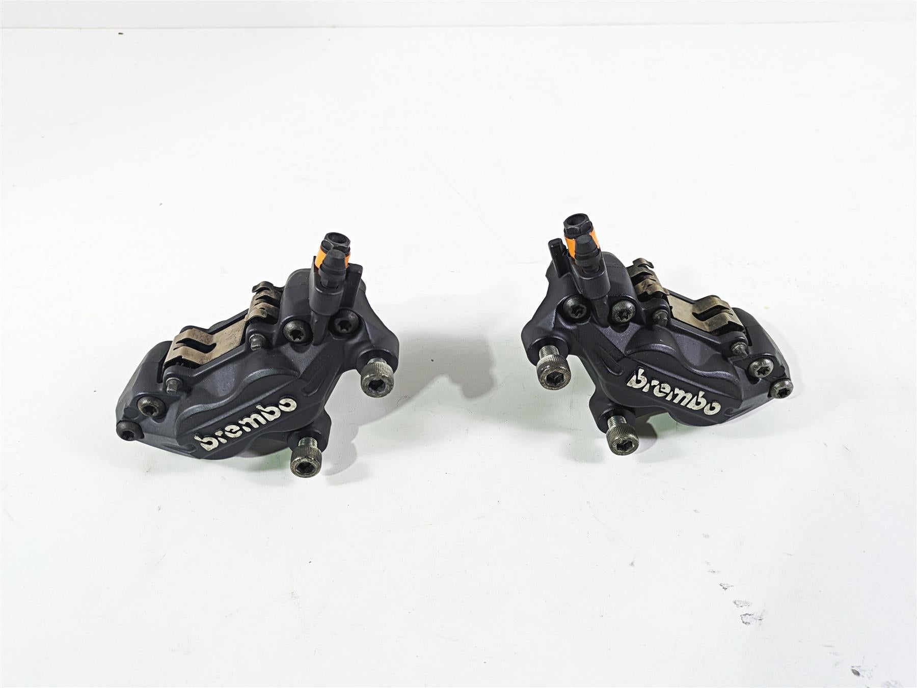 2009 Ducati Multistrada 1100 S Brembo Front Brake Caliper Set 61040711A {{ shop.shopifyCountryName }} - Mototech271
