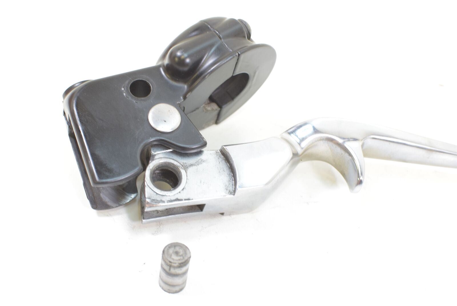 2006 Harley FLSTI Softail Heritage Clutch Perch Handle Lever 38608-96 {{ shop.shopifyCountryName }} - Mototech271
