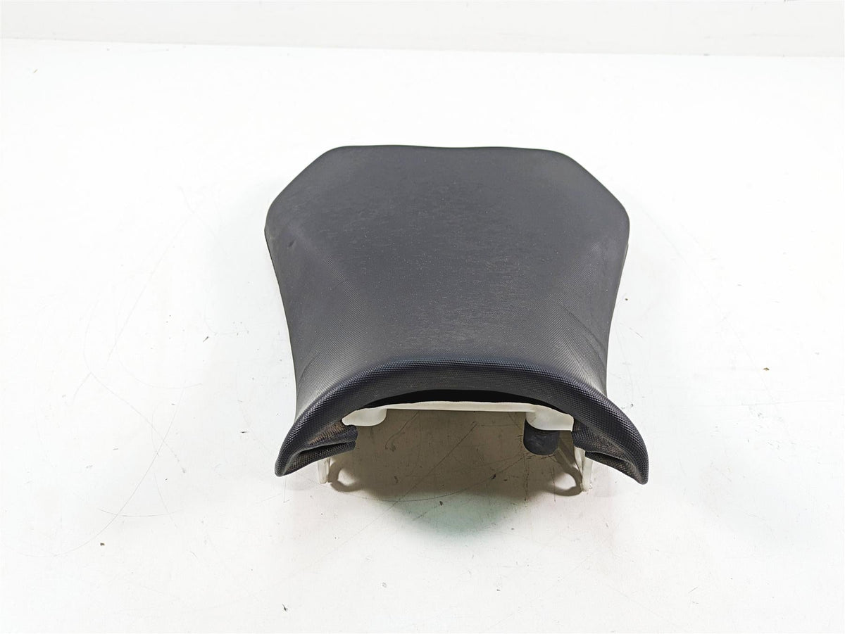 2022 Suzuki GSXR 750 Front Rider Seat 45100-14J11-DW2 {{ shop.shopifyCountryName }} - Mototech271
