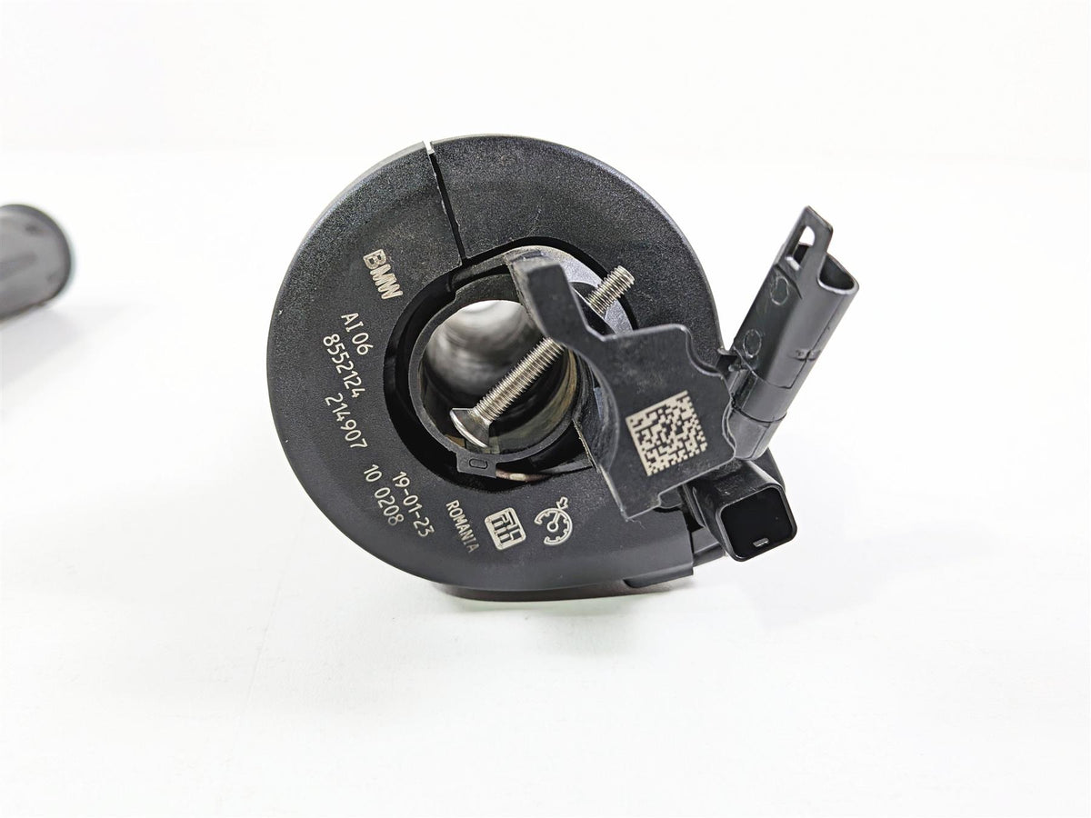 2023 BMW R1250RT RTP K52 Heated Left Right Hand Grip Set 61318549455 61318552124 {{ shop.shopifyCountryName }} - Mototech271
