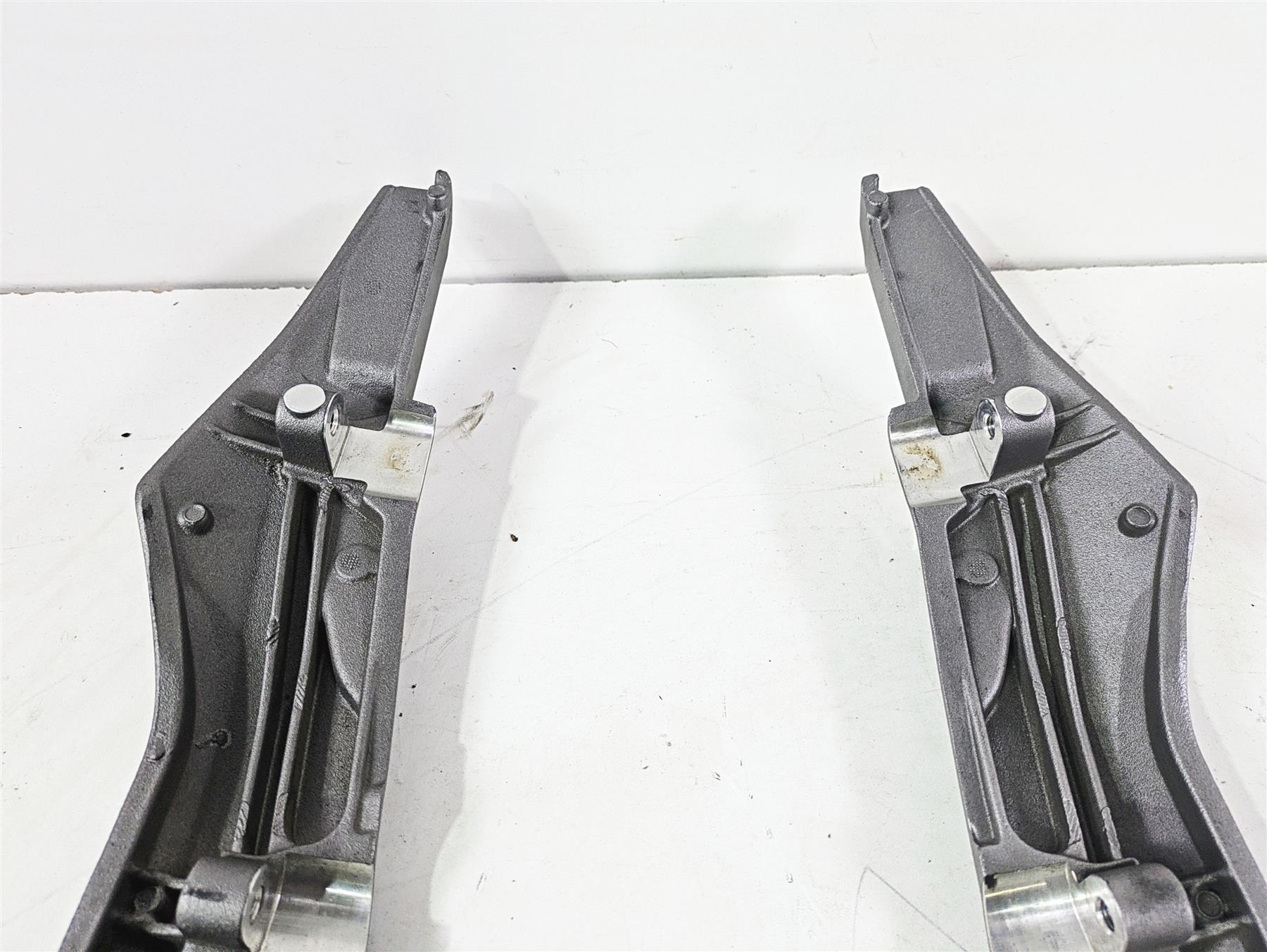 2015 Ducati Hypermotard 821 SP Rear Subframe Set 47110361BA 47110351BA {{ shop.shopifyCountryName }} - Mototech271