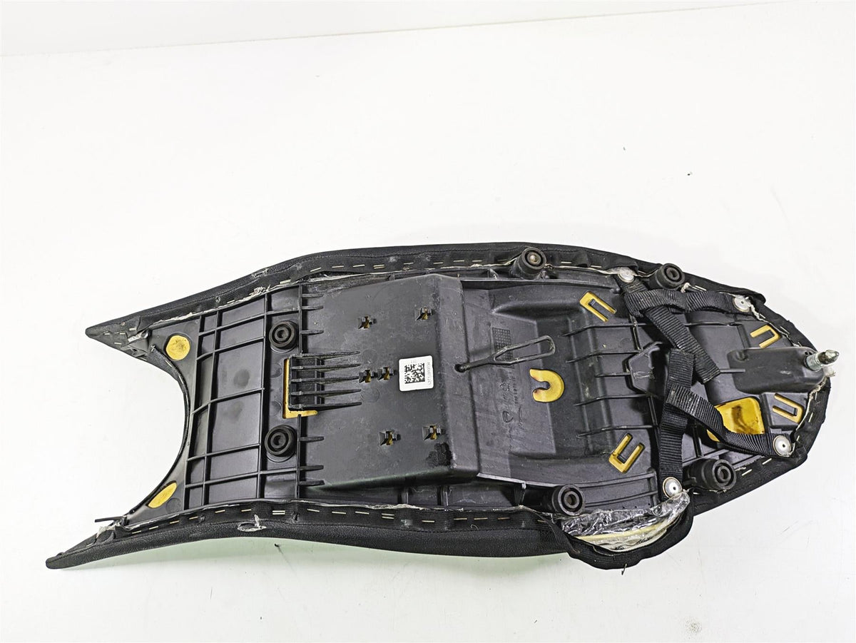 2013 Ducati Hyperstrada 821 Seat Saddle - Read Description 59521562A {{ shop.shopifyCountryName }} - Mototech271