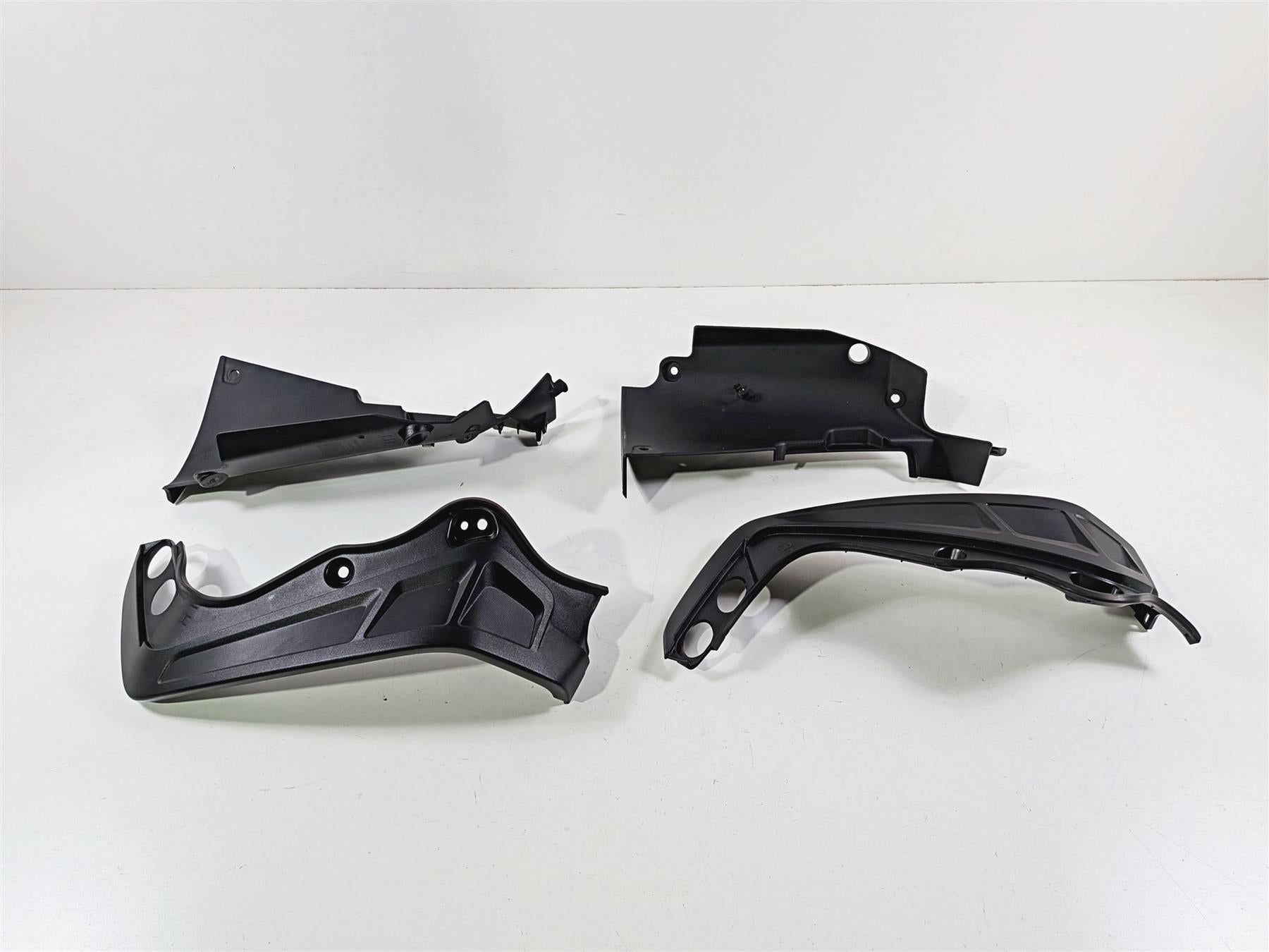 2020 Indian Challenger Limited Inner Fairing Infill Cover Panel Set 5455550-Mototech271