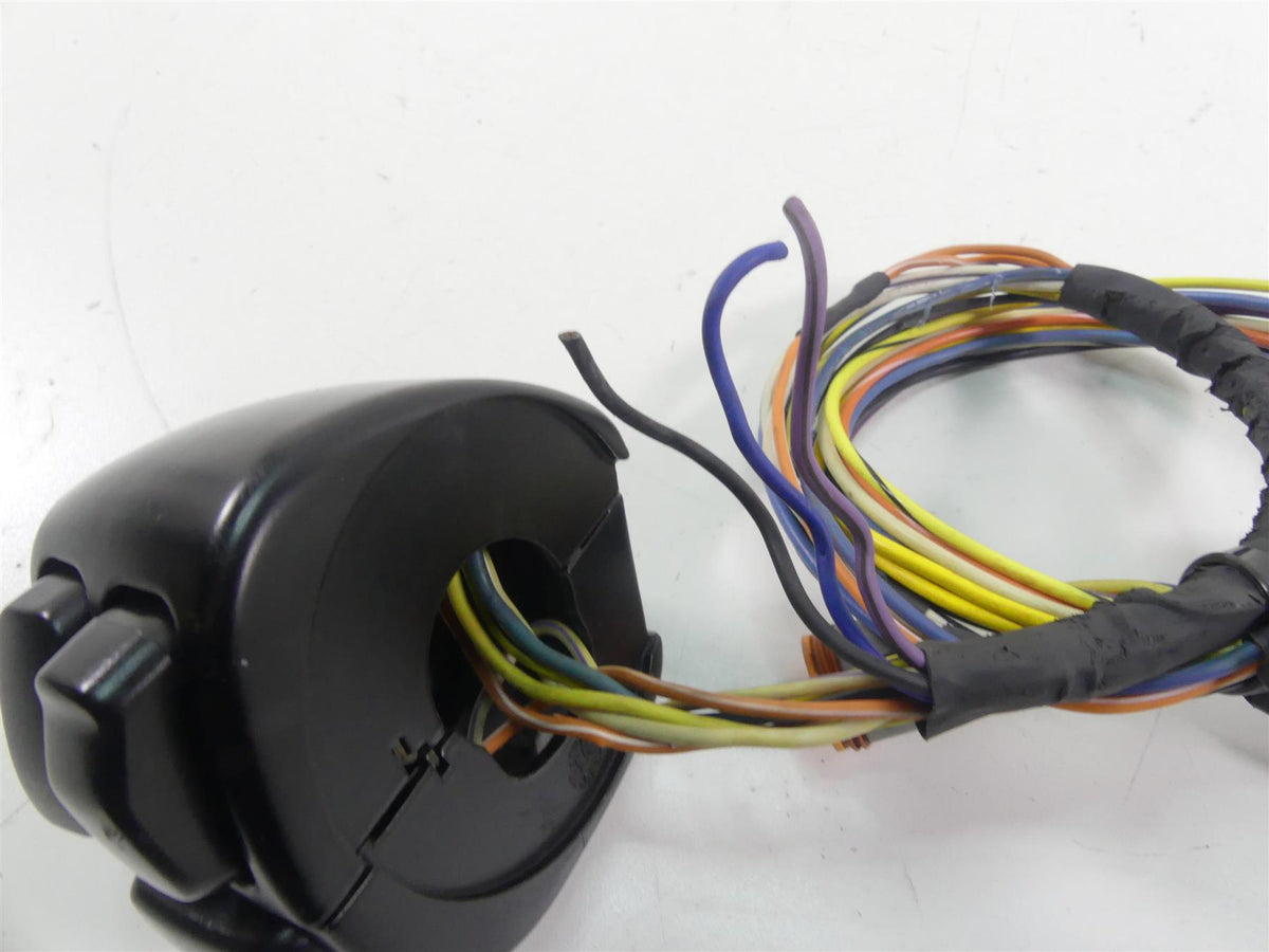 2005 Harley Touring FLHRSI Road King Left Hand Control Switch - Read 71597-96B {{ shop.shopifyCountryName }} - Mototech271
