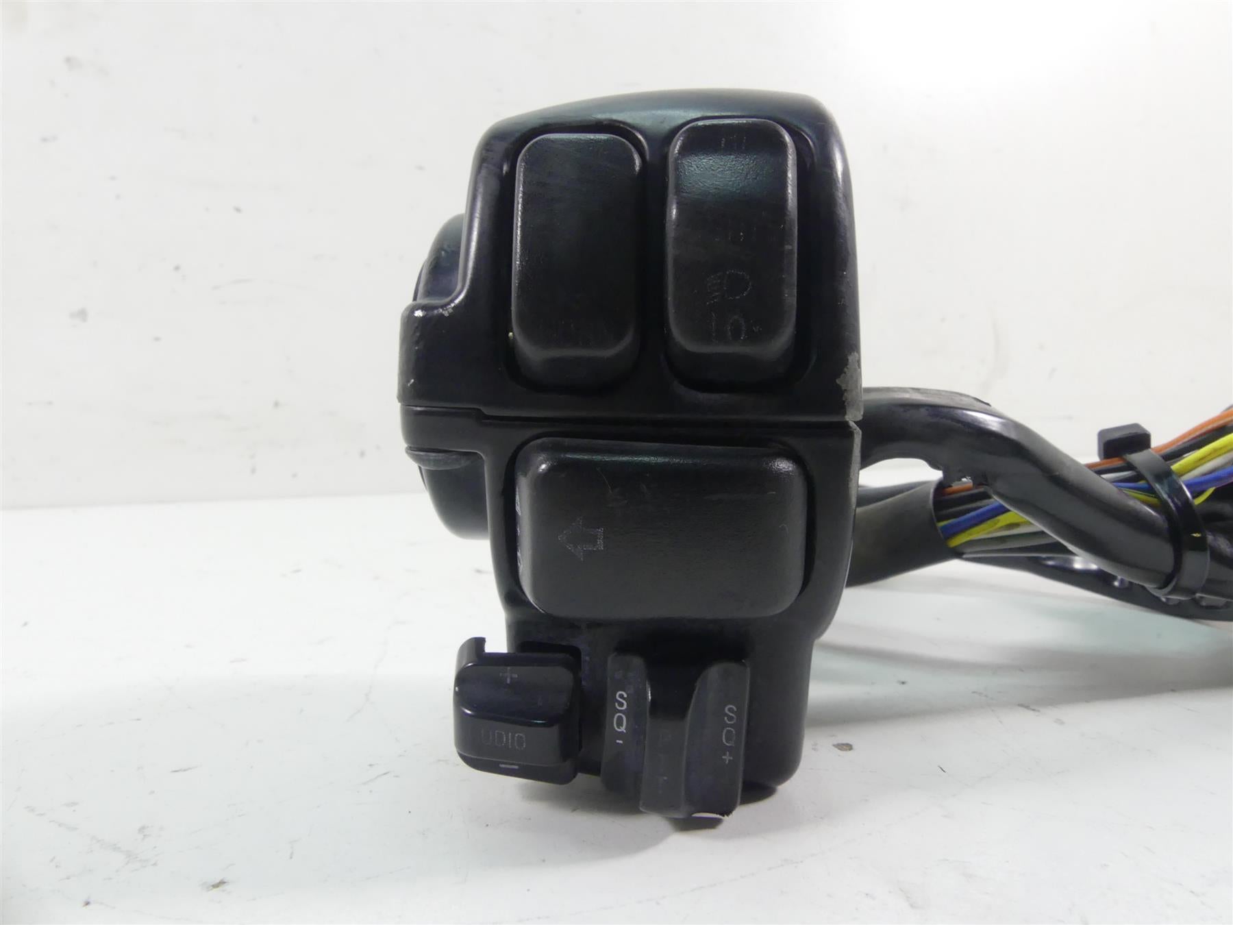 2013 Harley Touring FLHTK Electra Glide Left Hand Control Switch 71682-06A {{ shop.shopifyCountryName }} - Mototech271