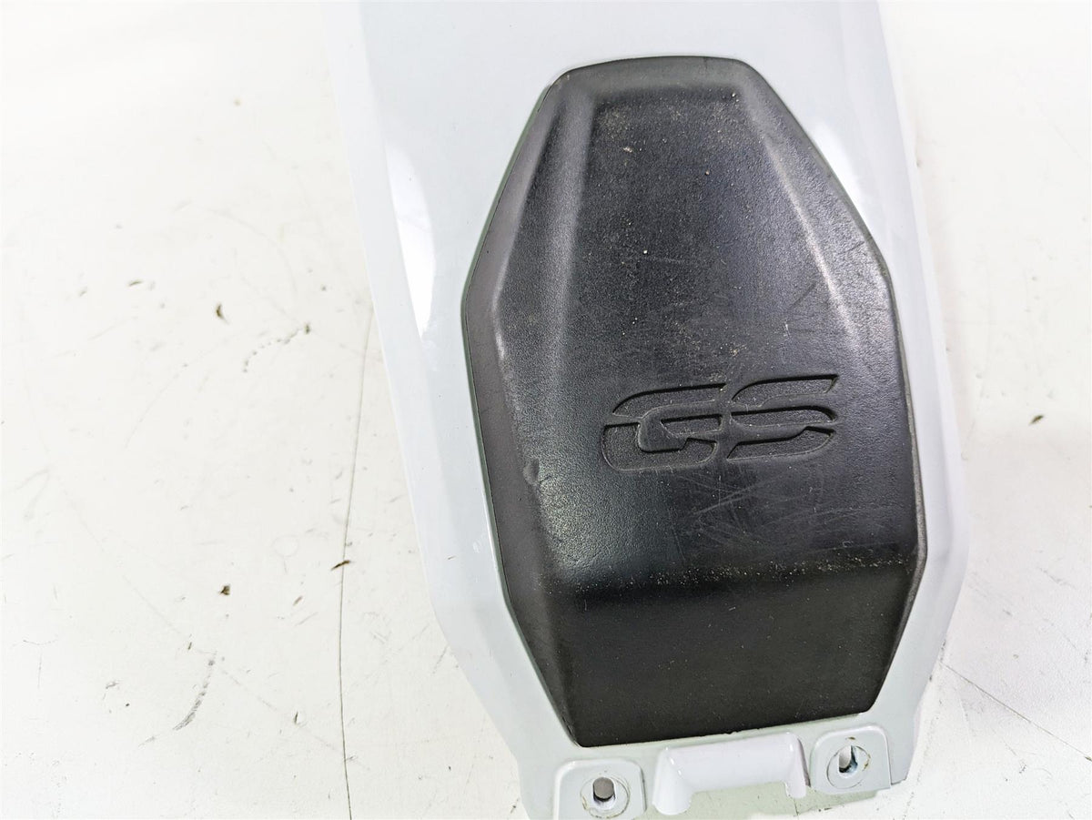 2018 BMW R1200GS GSW K50 Center Fuel Tank Cover Fairing 46638561399 {{ shop.shopifyCountryName }} - Mototech271