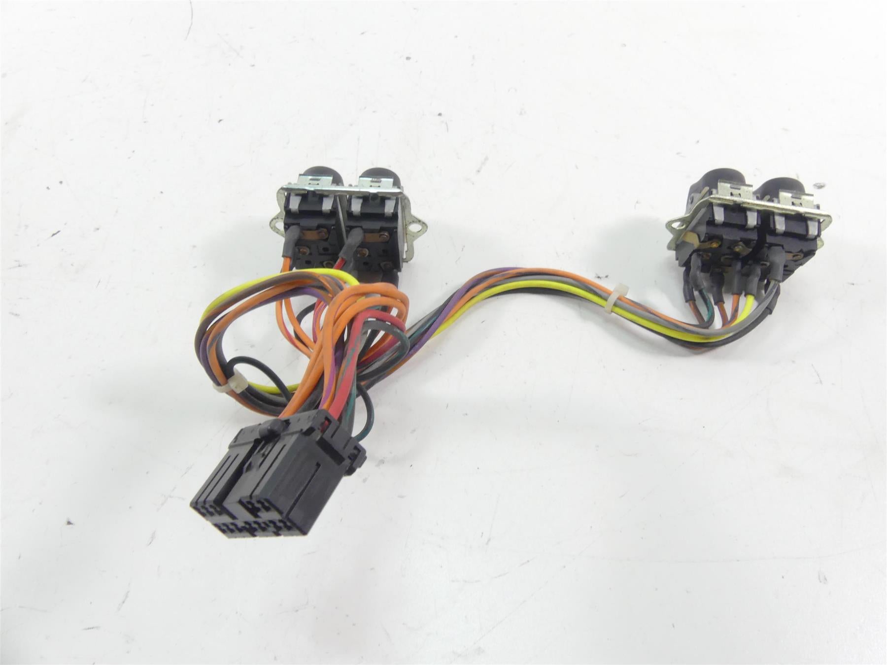 2012 Harley Touring FLHTK Electra Glide Auxiliary Switch Knob Set 70271-98 {{ shop.shopifyCountryName }} - Mototech271