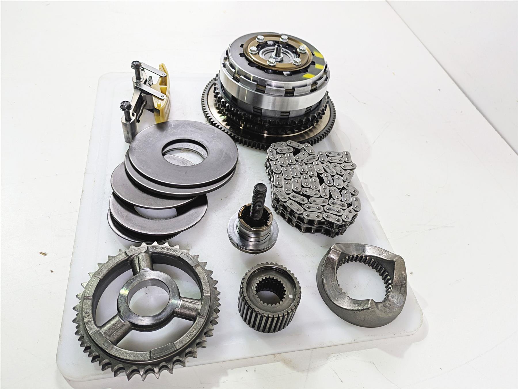 2014 Harley FLS Softail Slim Primary Drive Clutch Kit 37816-11 {{ shop.shopifyCountryName }} - Mototech271