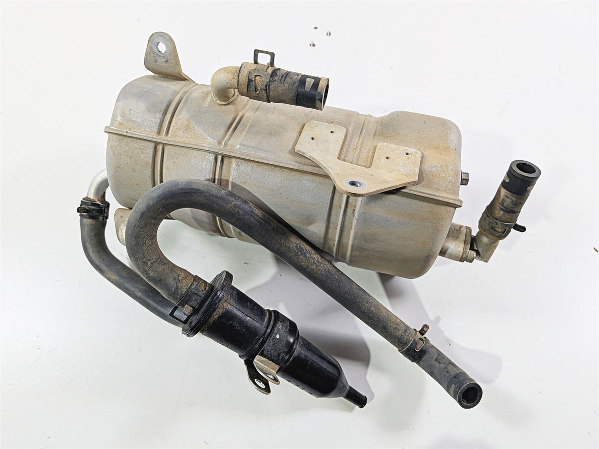 2017 Yamaha YXZ1000R EPS SS Oil Tank Reservoir 2HC-21751-00-00 {{ shop.shopifyCountryName }} - Mototech271