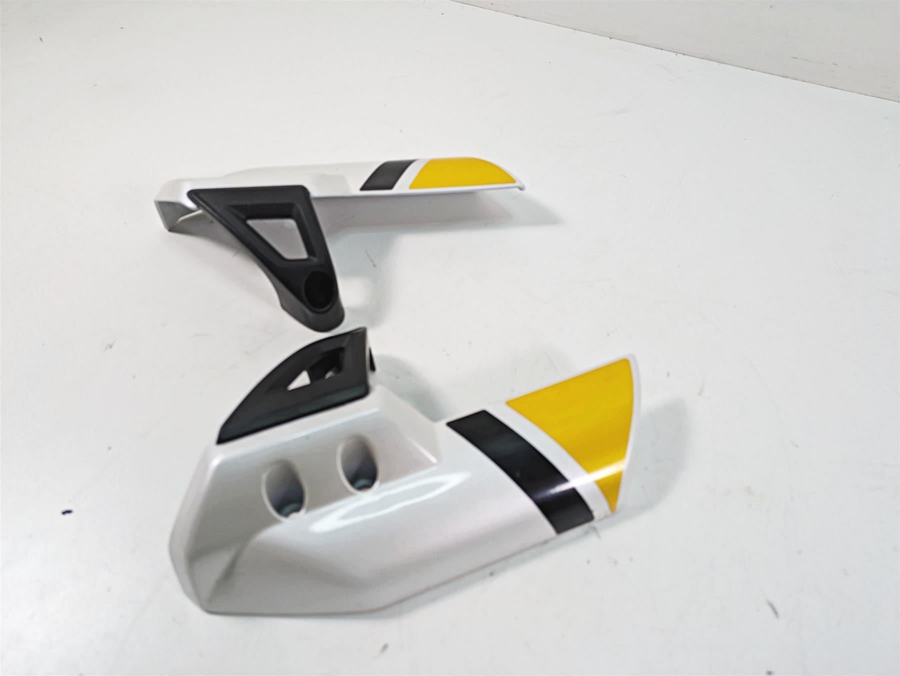 2020 Moto Guzzi V85 TT Adventure Front Fork Cover Yellow Sahara Set 2B005763 {{ shop.shopifyCountryName }} - Mototech271