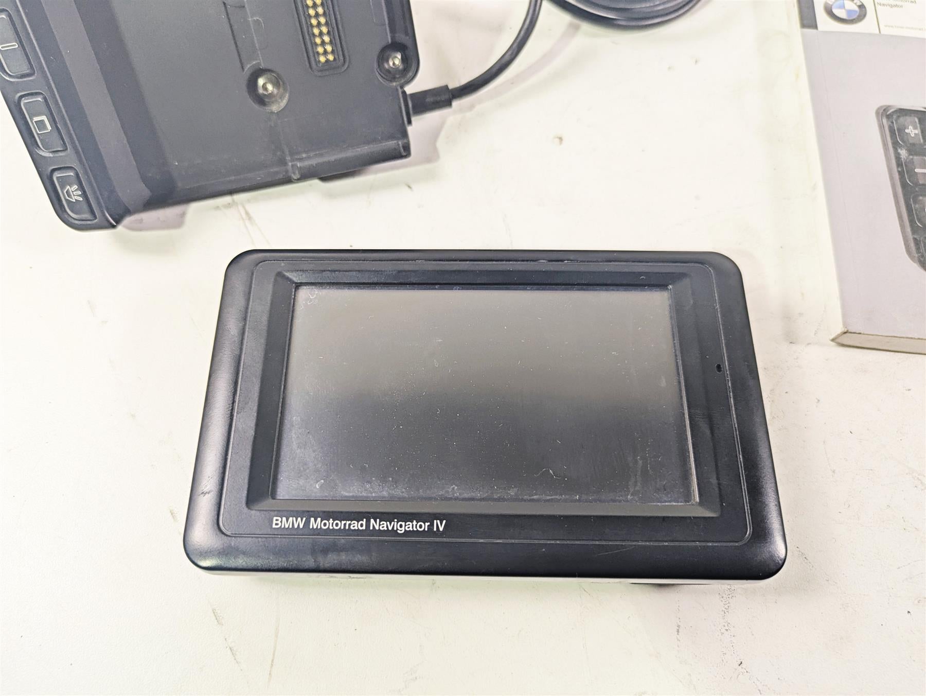 2010 BMW R1200GS K25 Motorrad Navigator IV 4 + Mount & Manual 77527721940 {{ shop.shopifyCountryName }} - Mototech271