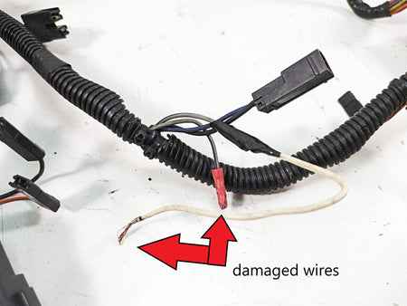 2005 Harley Touring FLHTCUI Electra Glide Front Fairing Wiring - Read 70232-04 {{ shop.shopifyCountryName }} - Mototech271