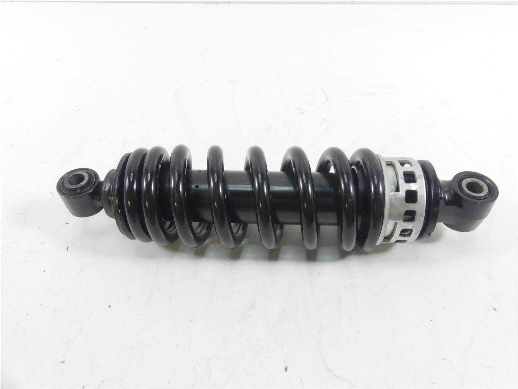 2021 Harley Softail FXBBS 114 Street Bob Rear Shock Suspension 43mm 54000140 {{ shop.shopifyCountryName }} - Mototech271